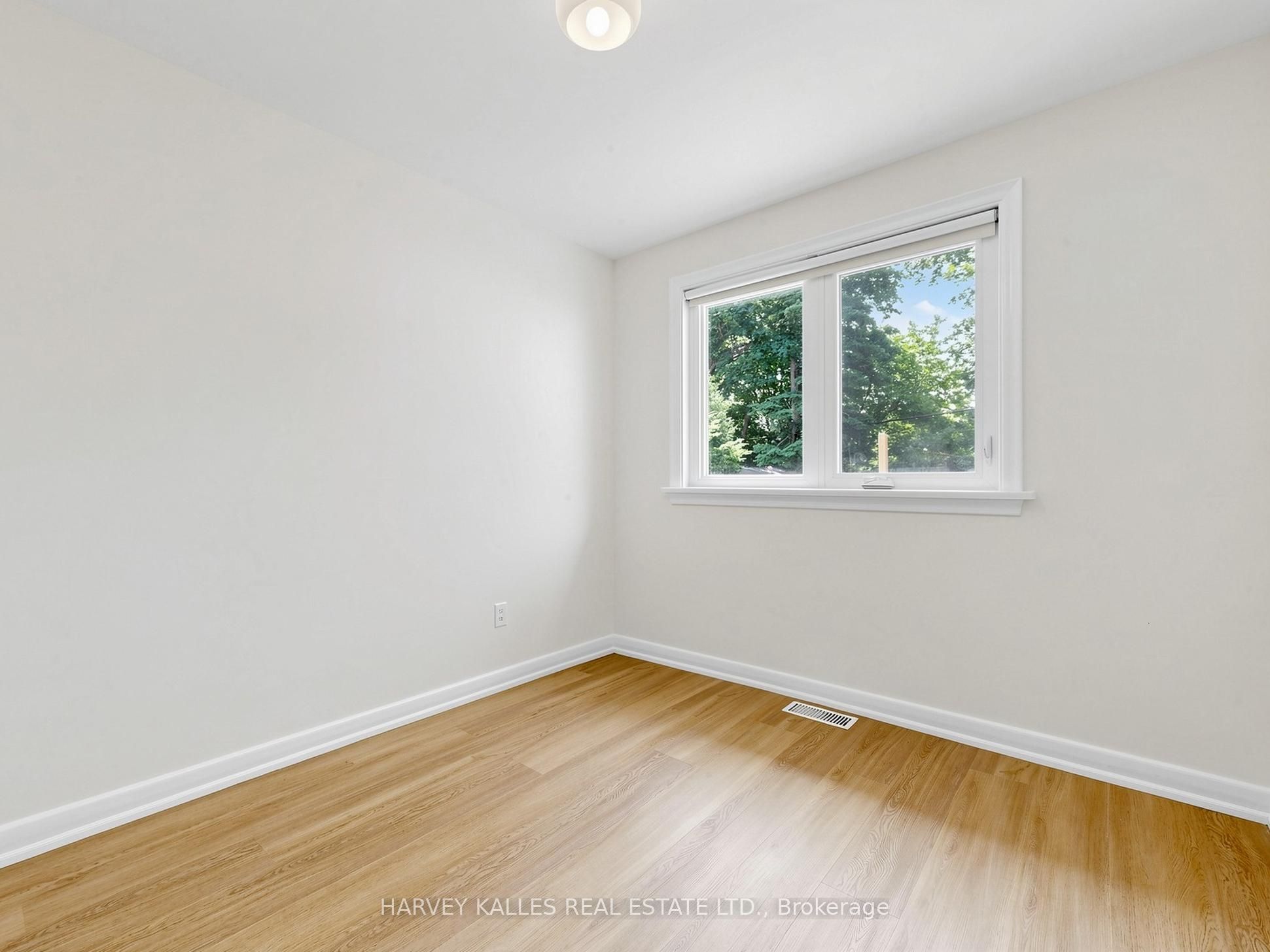 87 Combe Avenue Property Photo 18