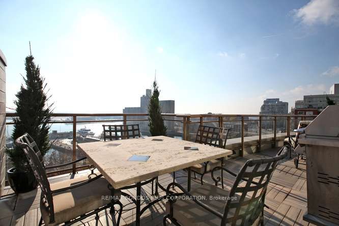 500 Queens Quay W. 902w Property Photo 40