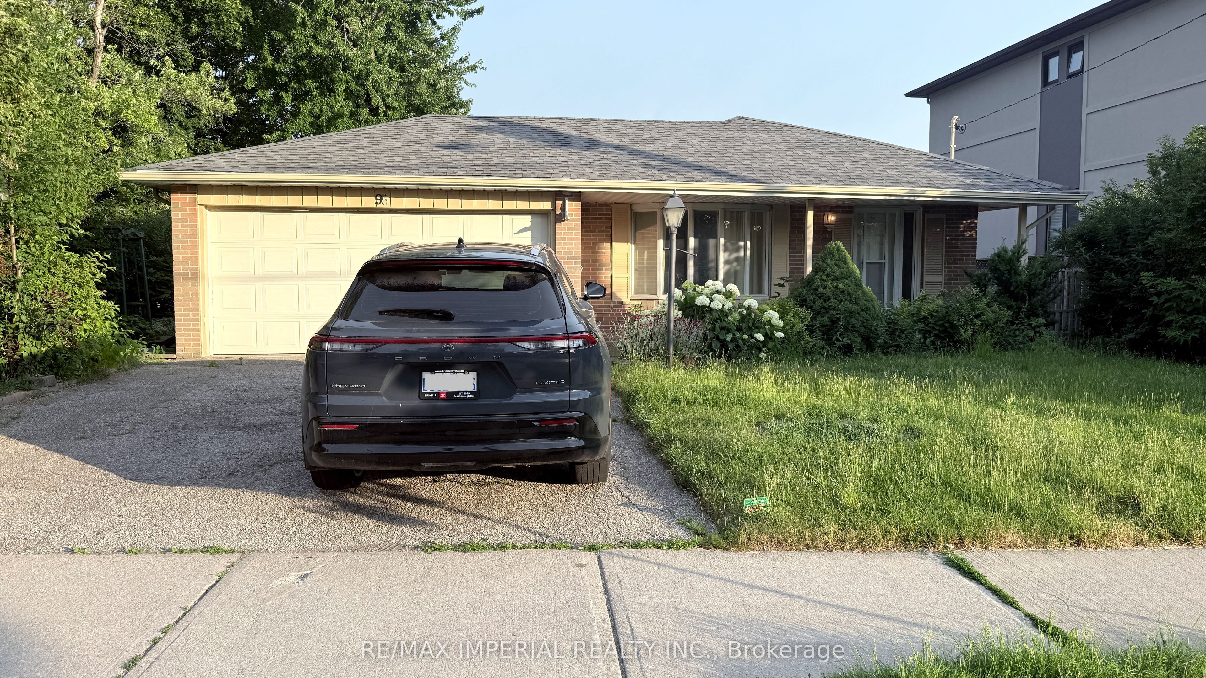 95 Pleasant View Drive Property Photo 2