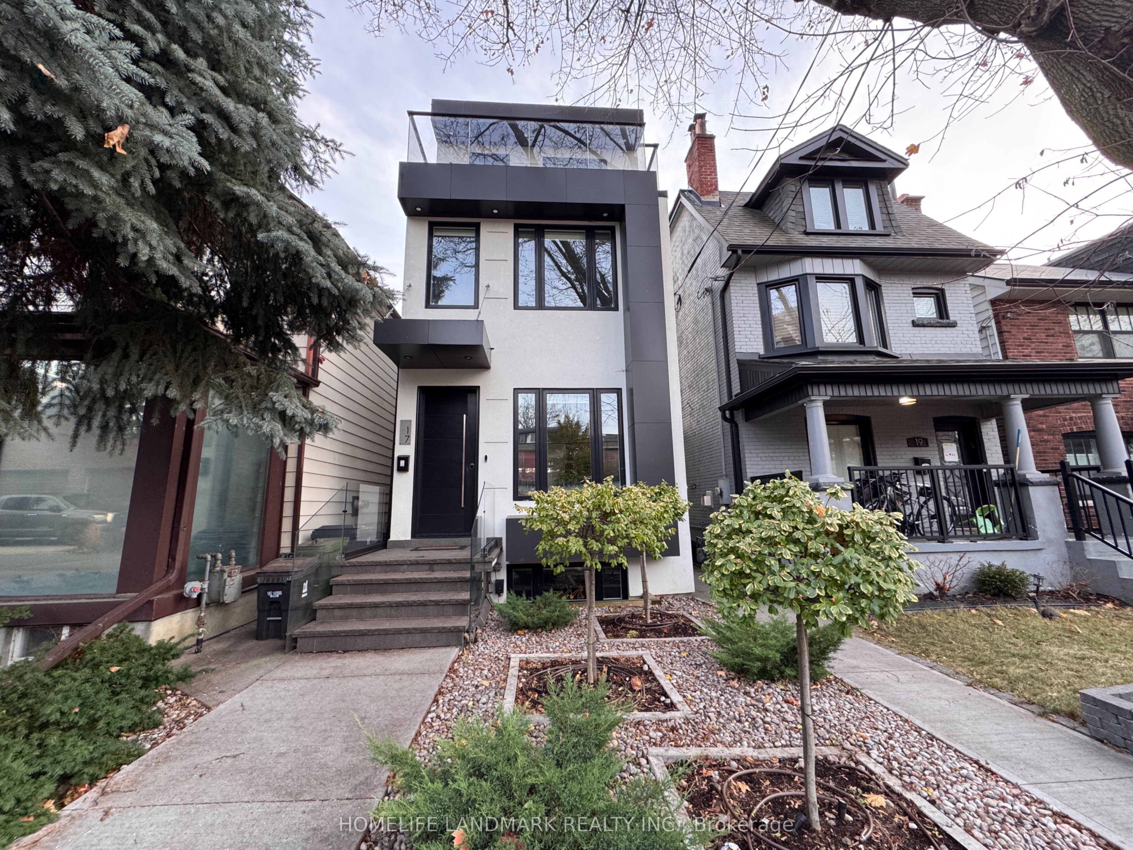 17 Hocken Avenue Property Photo 1