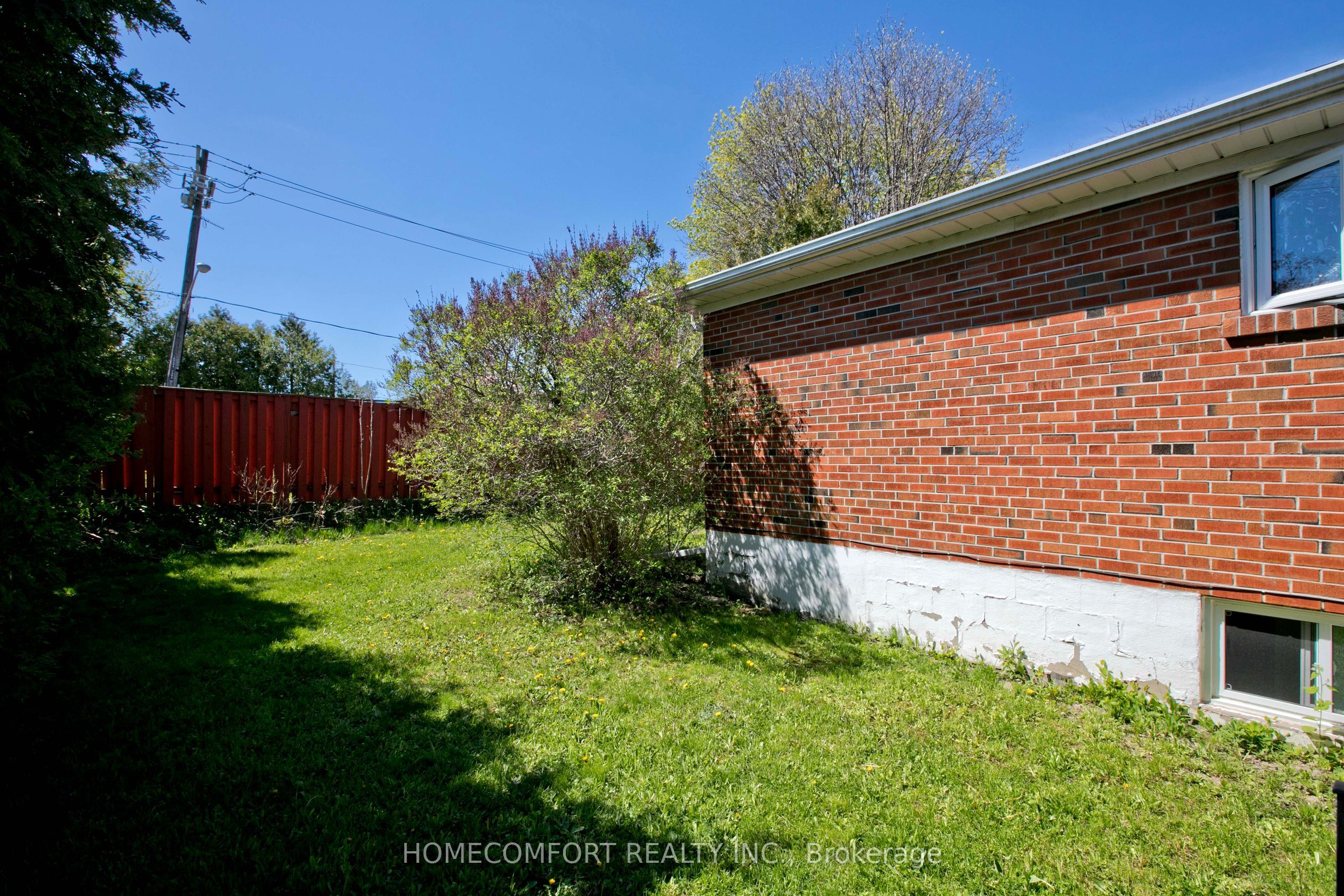 19 Oldborough Circle Upper Property Photo 23