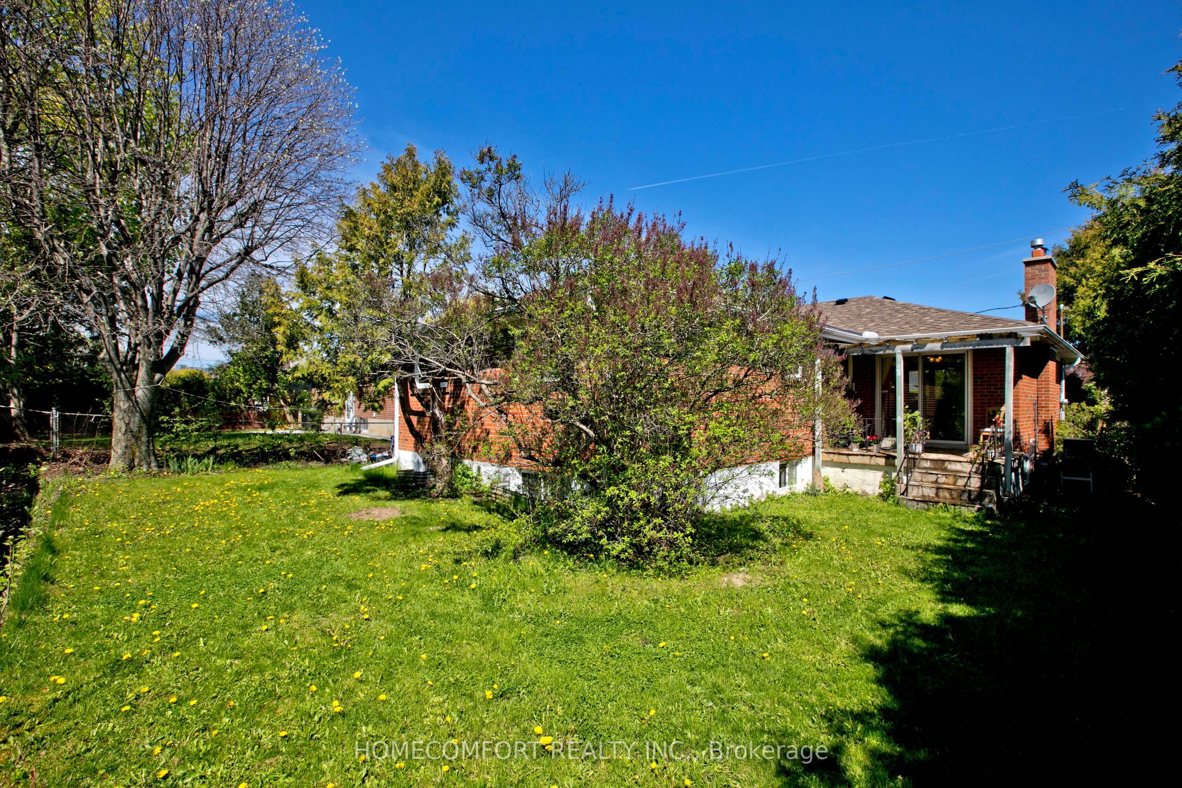 19 Oldborough Circle Upper Property Photo 24