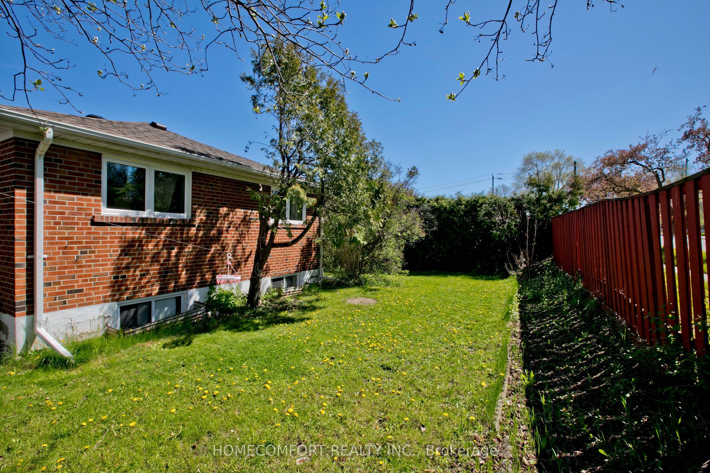 19 Oldborough Circle Upper Property Photo 25