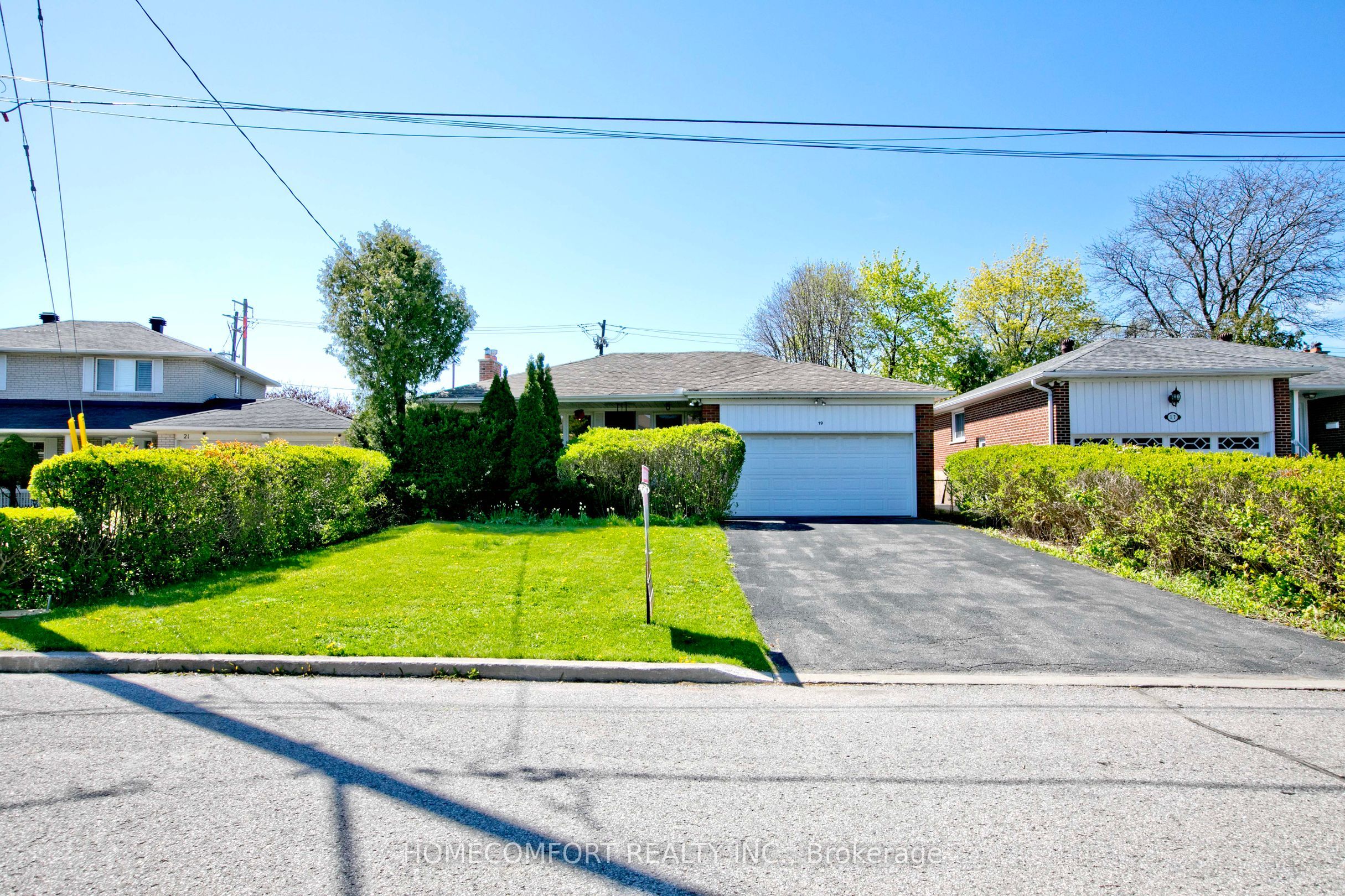 19 Oldborough Circle Upper Property Photo 26