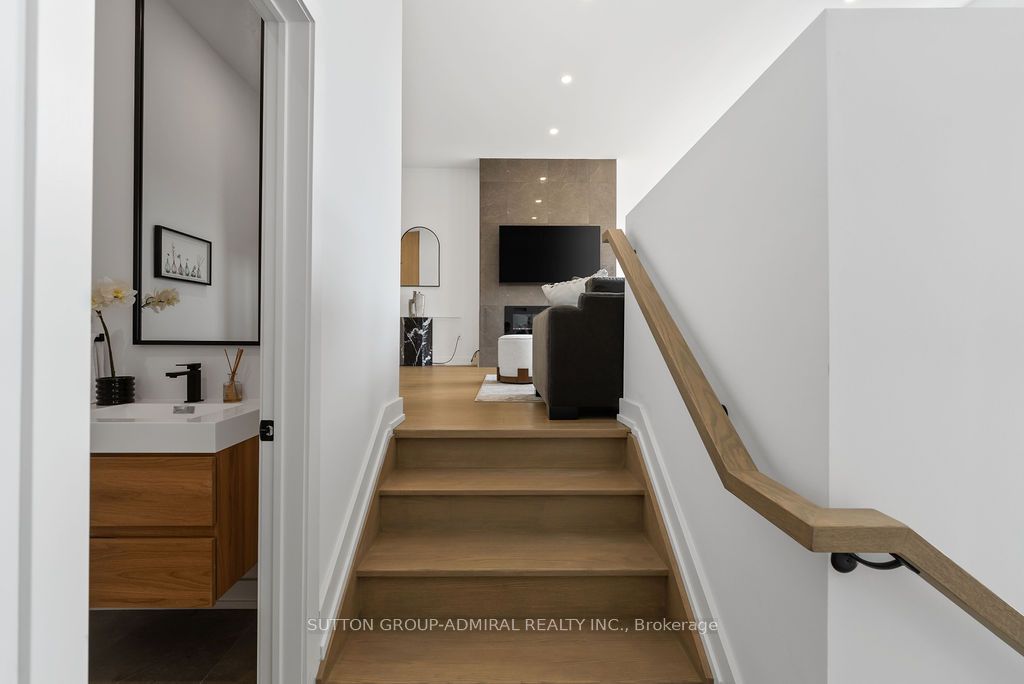 80 Bude Street Property Photo 6