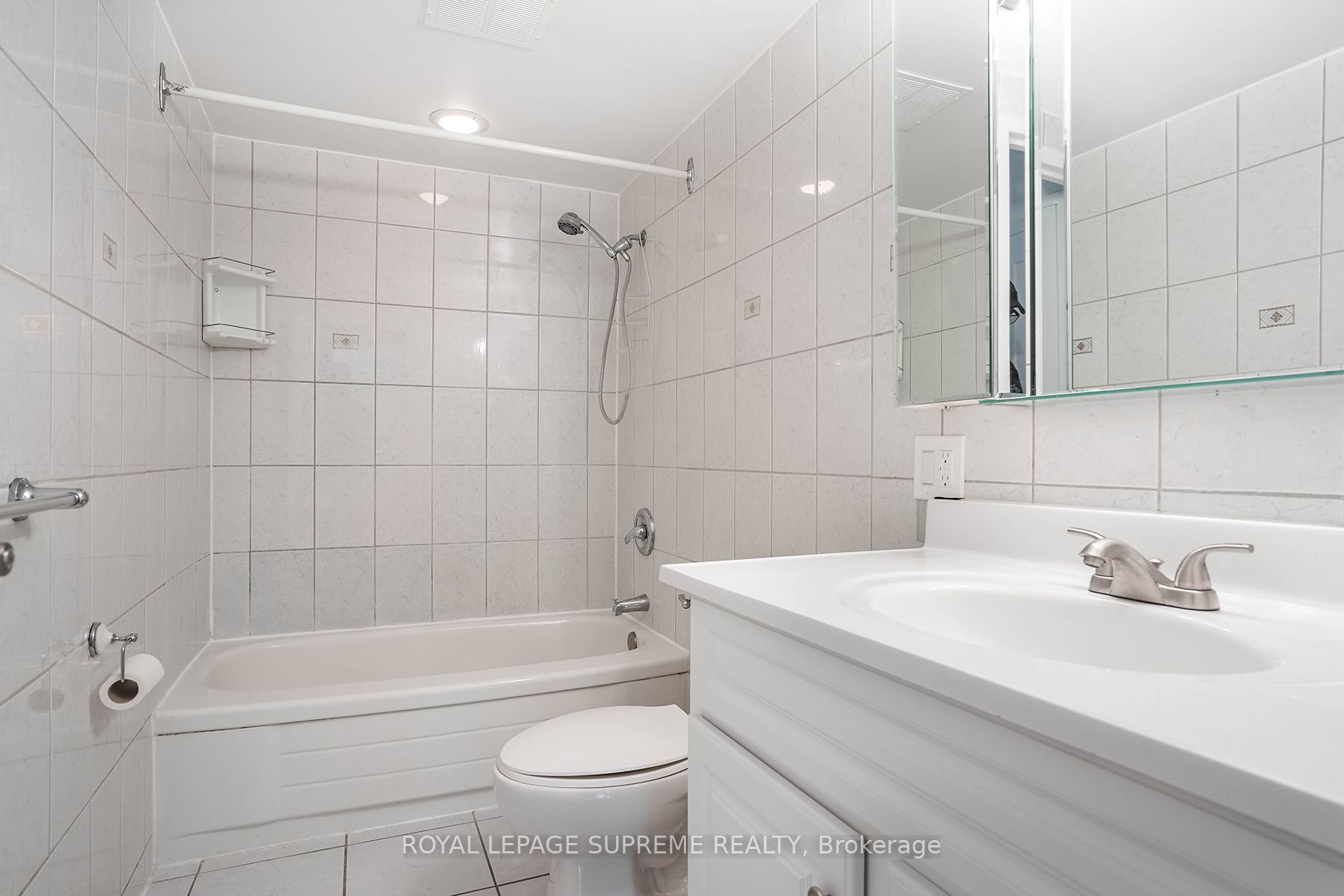 70 Old Sheppard Avenue 111 Property Photo 6