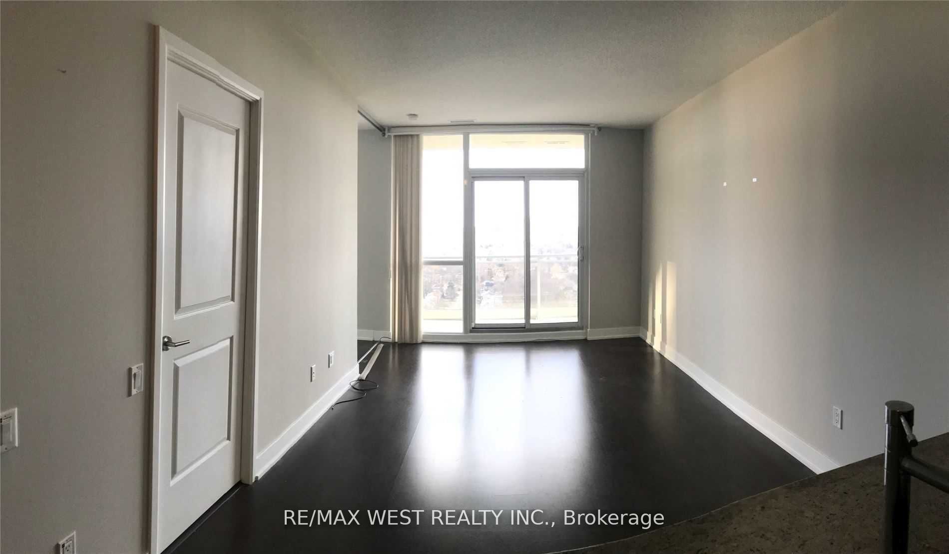 23 Sheppard Avenue E 2107 Property Photo 3