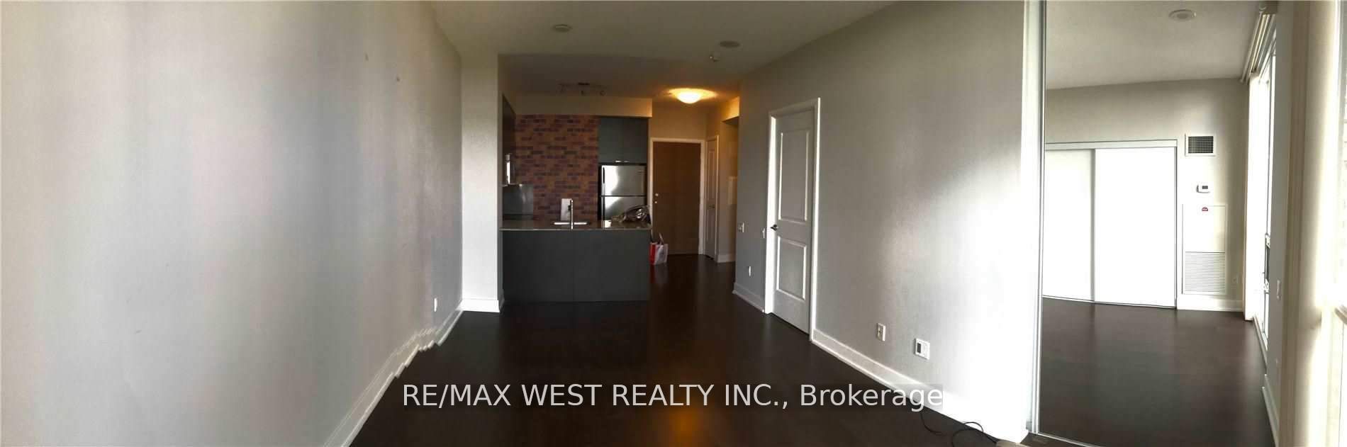 23 Sheppard Avenue E 2107 Property Photo 4