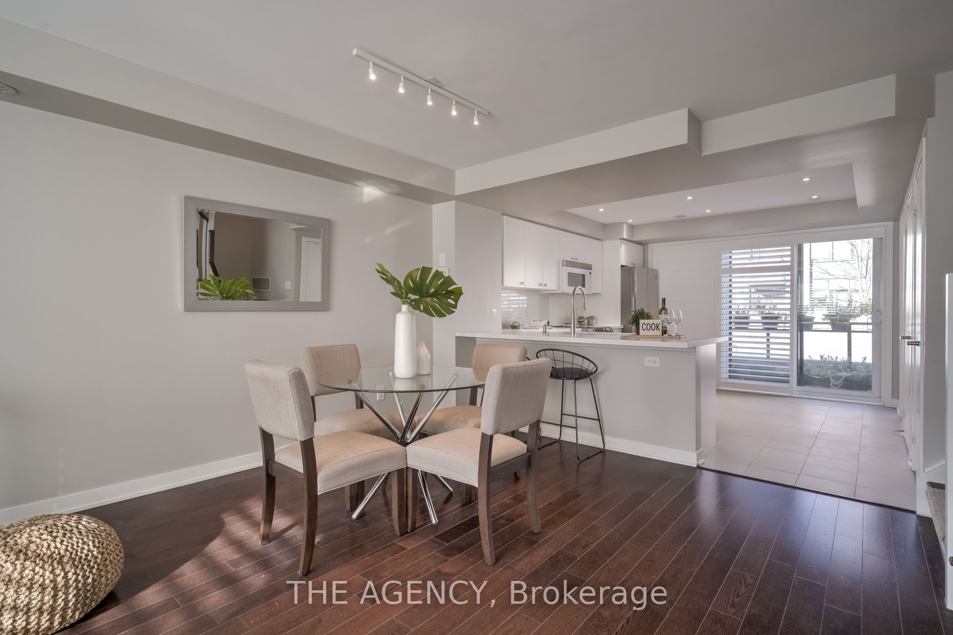 20 Cole Street Property Photo 9