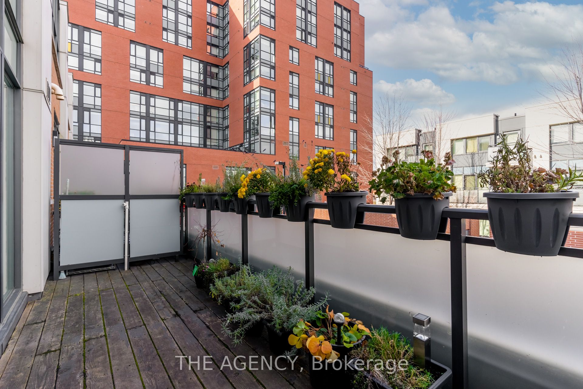 20 Cole Street Property Photo 13