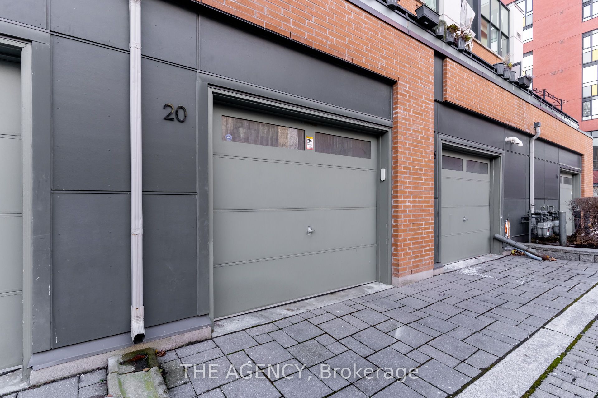 20 Cole Street Property Photo 31