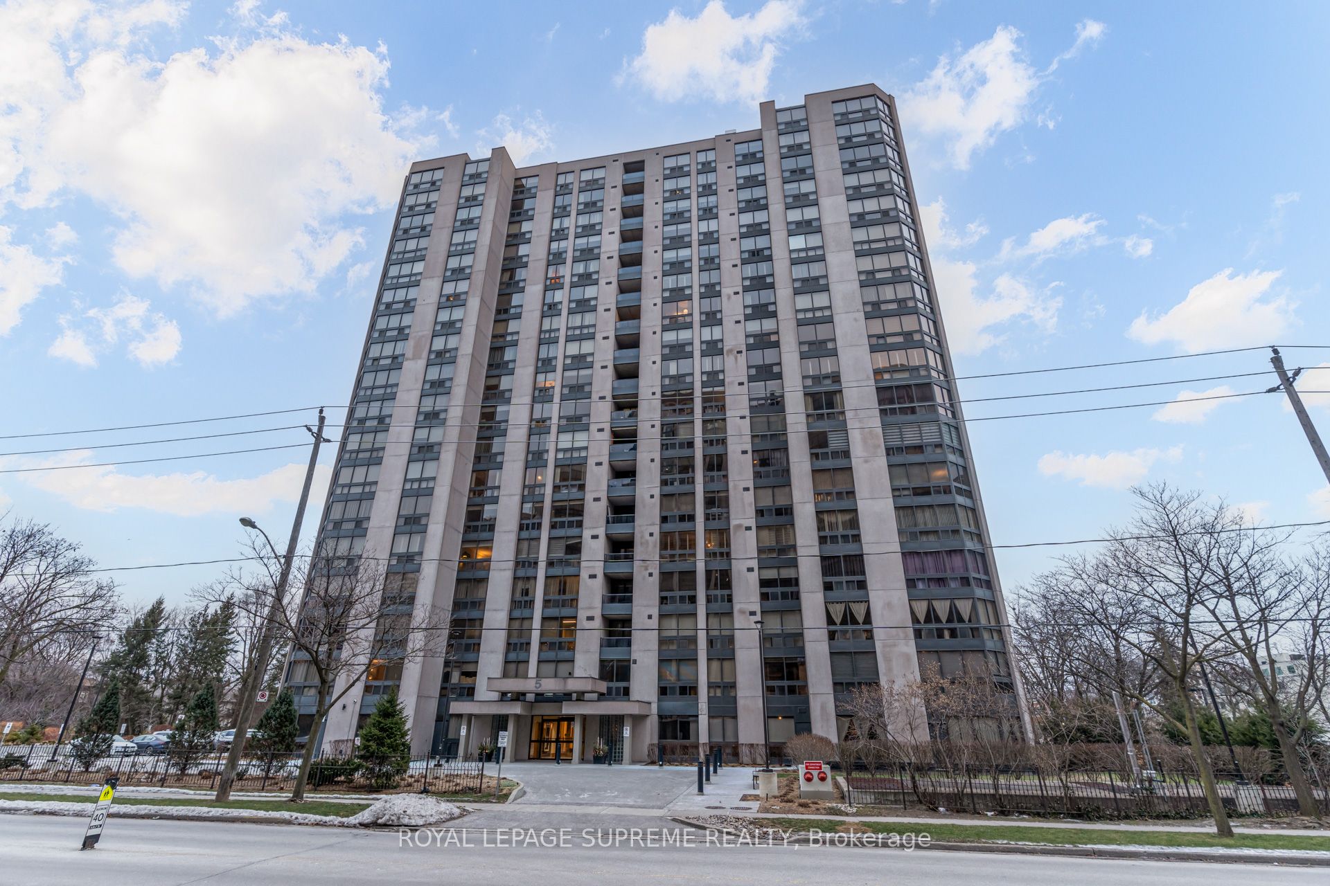5 Kenneth Avenue 1804 Property Photo 1