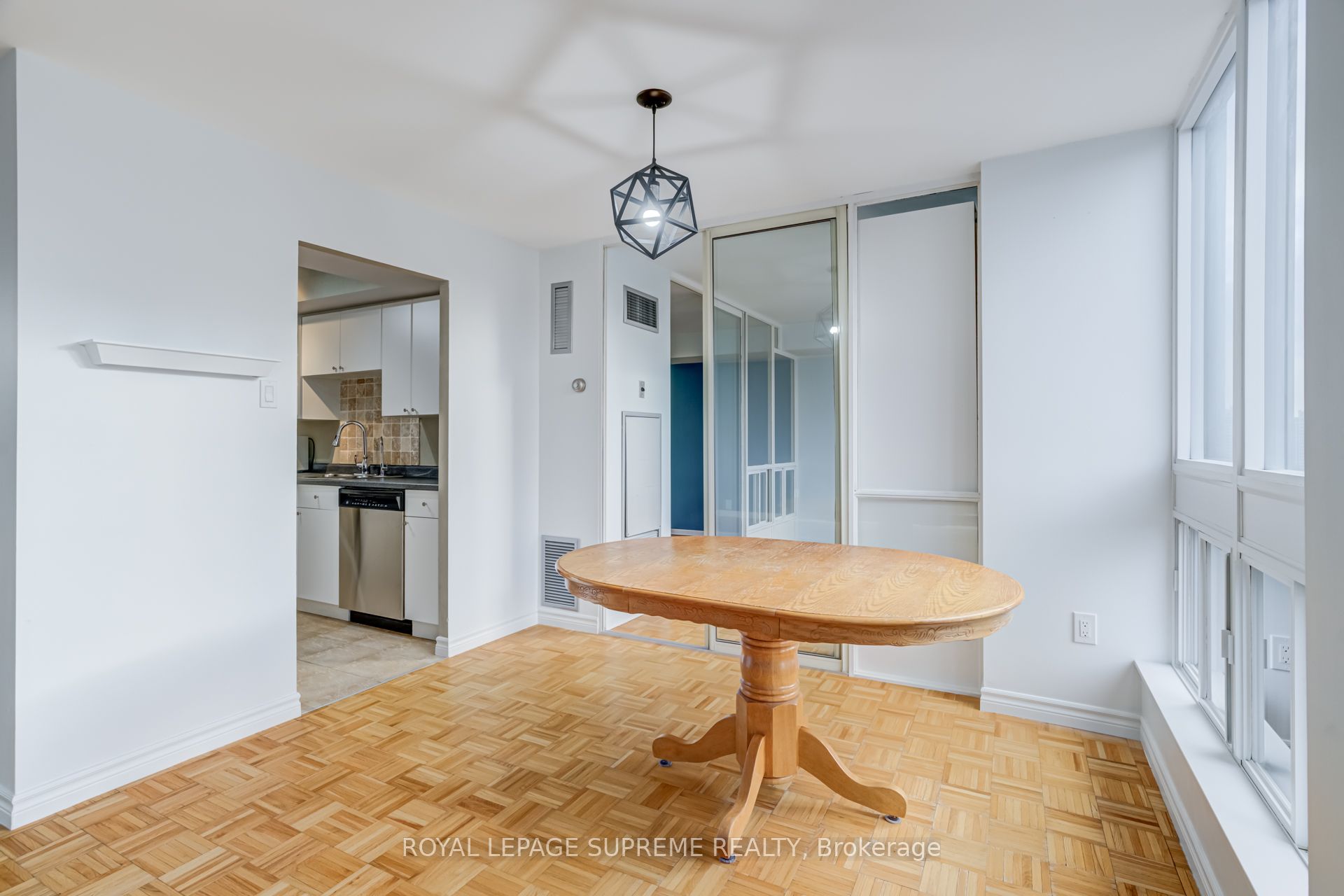 5 Kenneth Avenue 1804 Property Photo 14