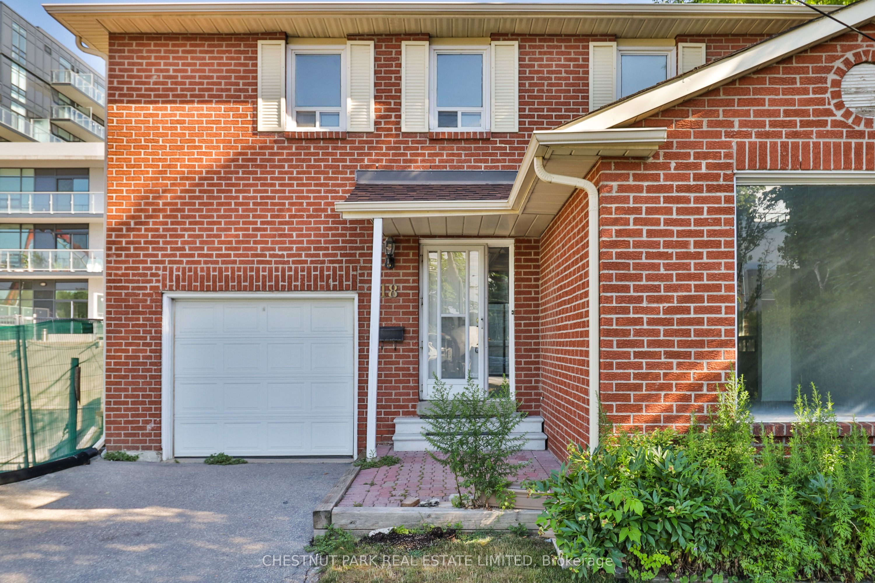 18 Dervock Crescent Property Photo 1