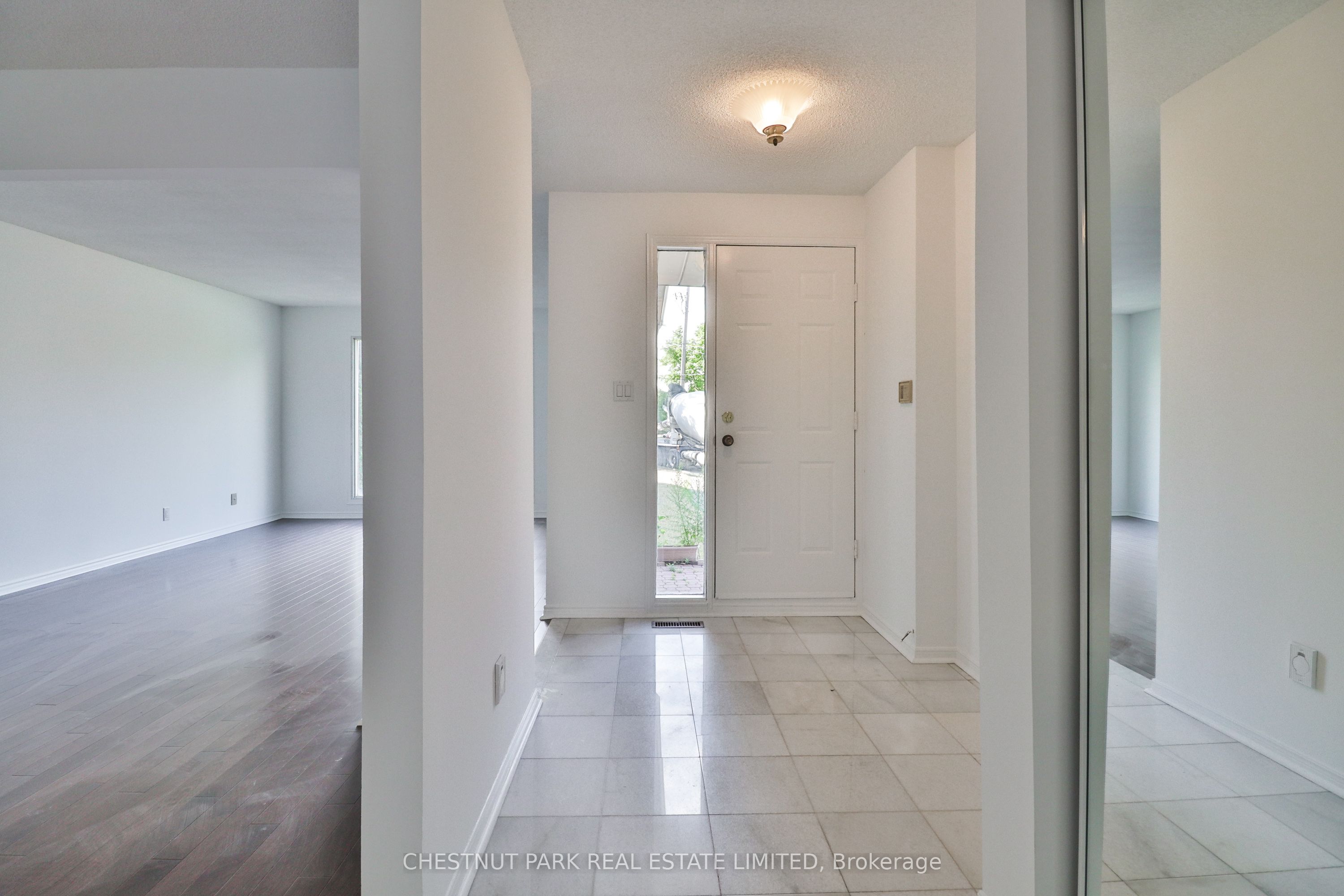 18 Dervock Crescent Property Photo 2