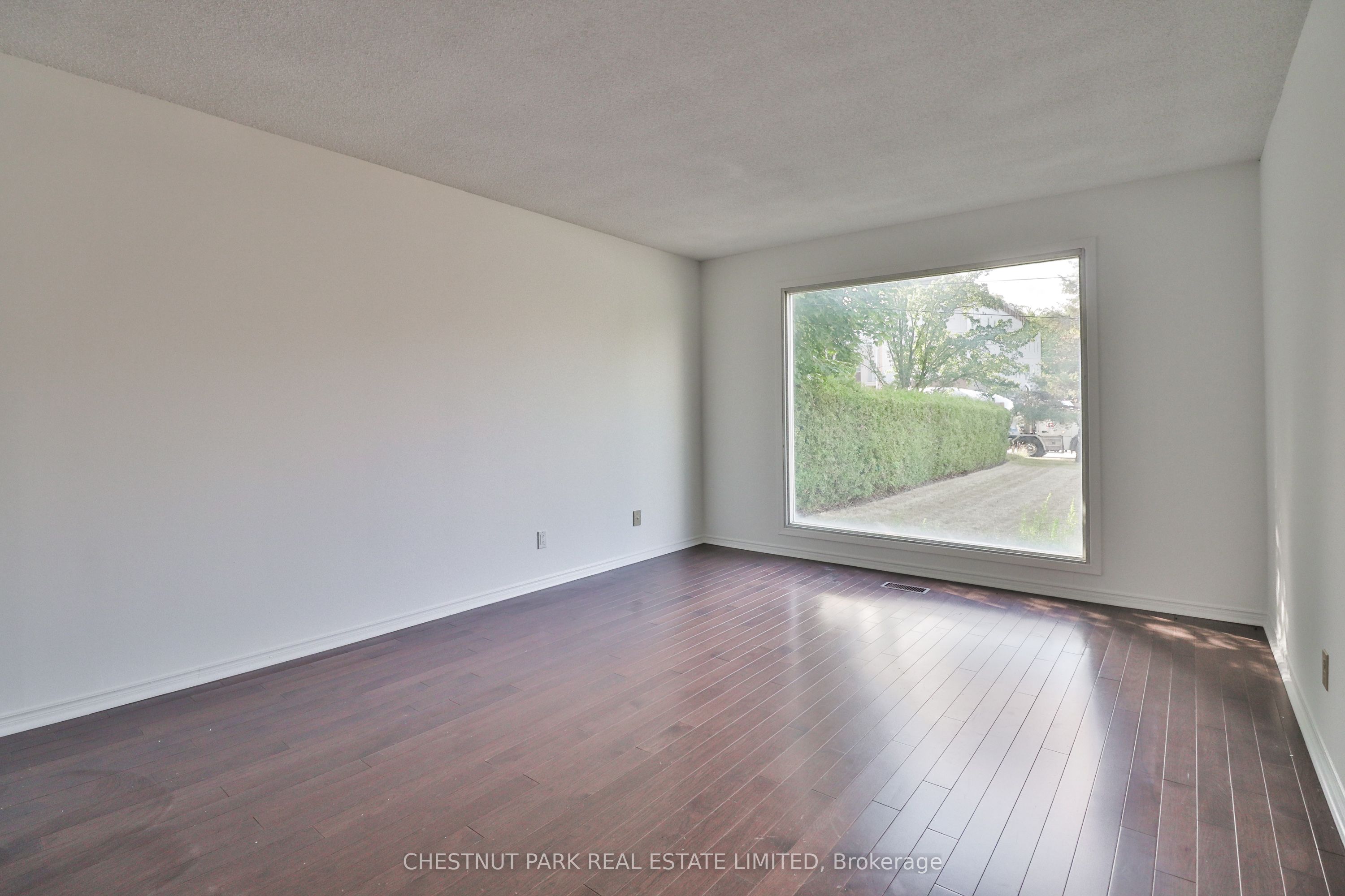 18 Dervock Crescent Property Photo 7
