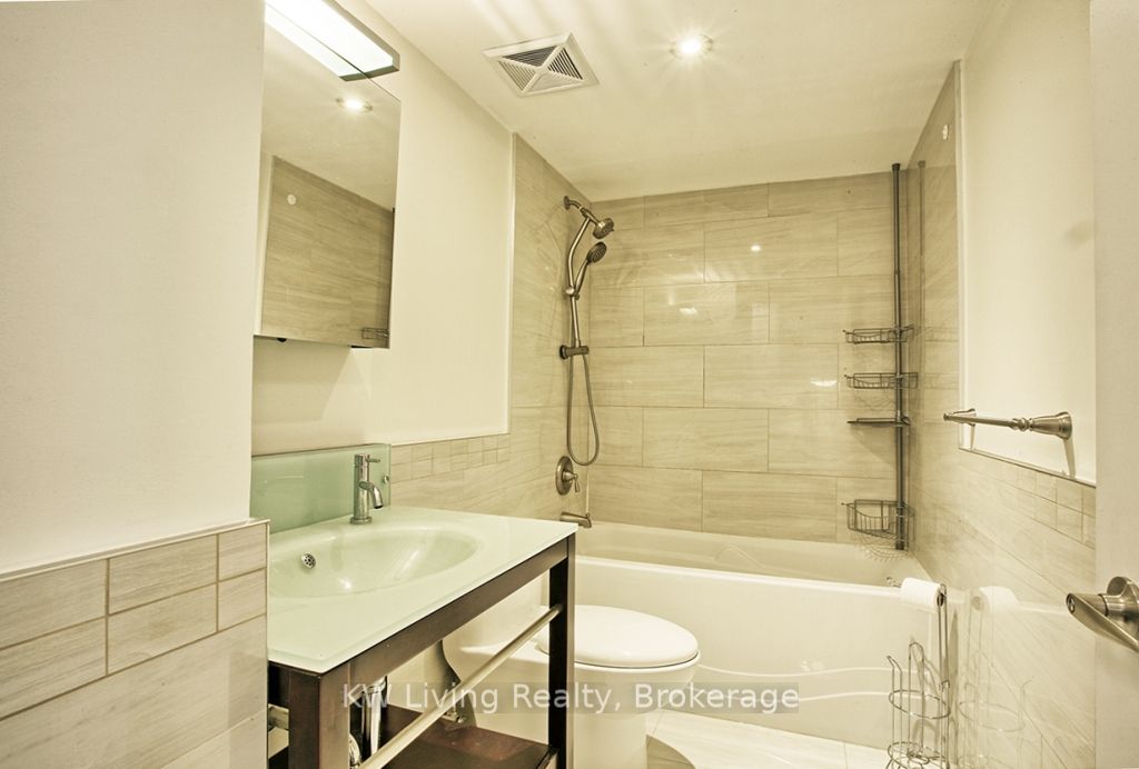 650 Sheppard Avenue E Ph13 Property Photo 11