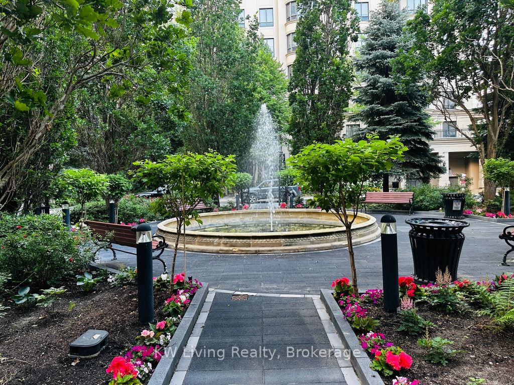 650 Sheppard Avenue E Ph13 Property Photo 18