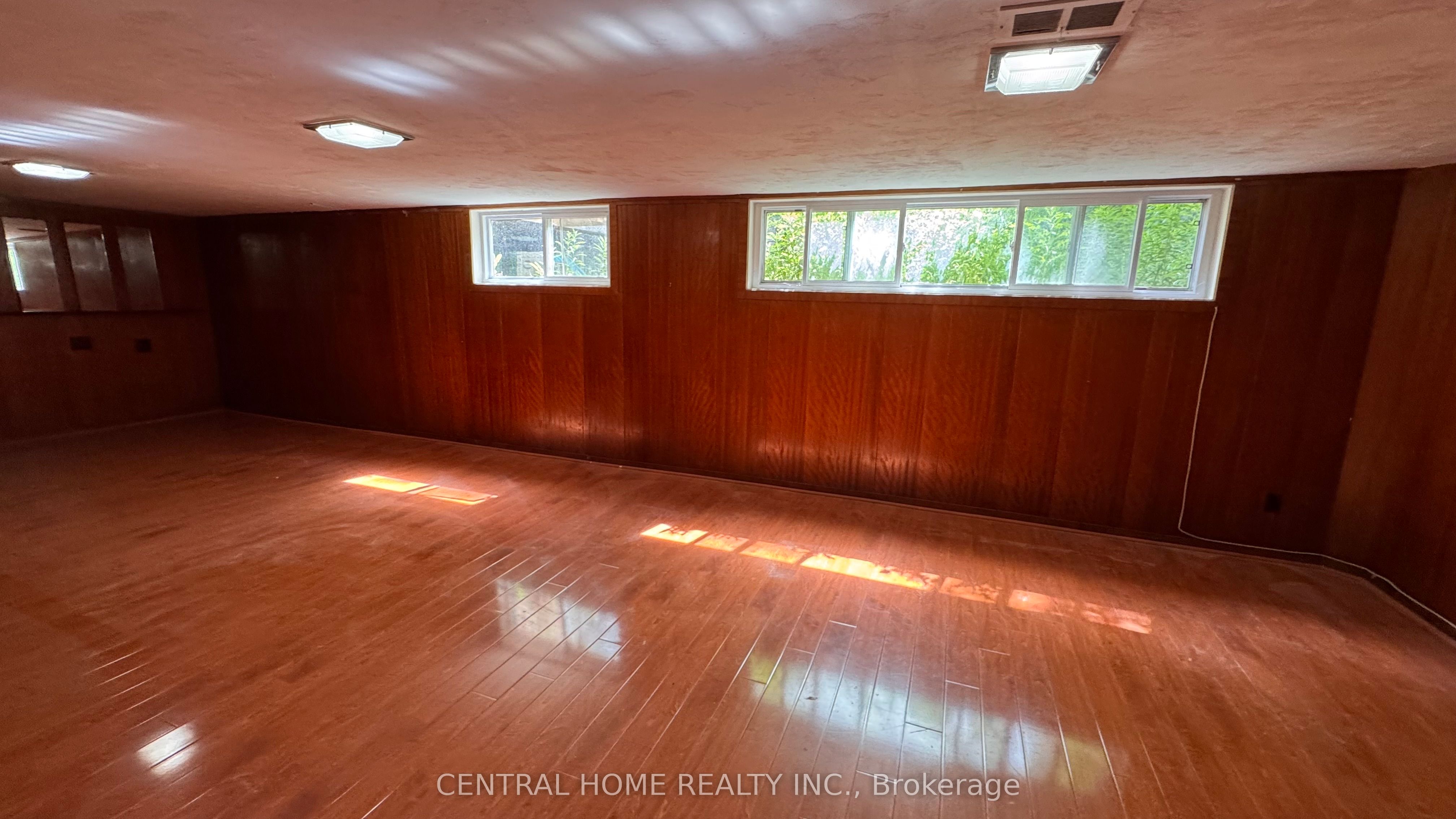 100 Burbank Drive Basement Property Photo 4