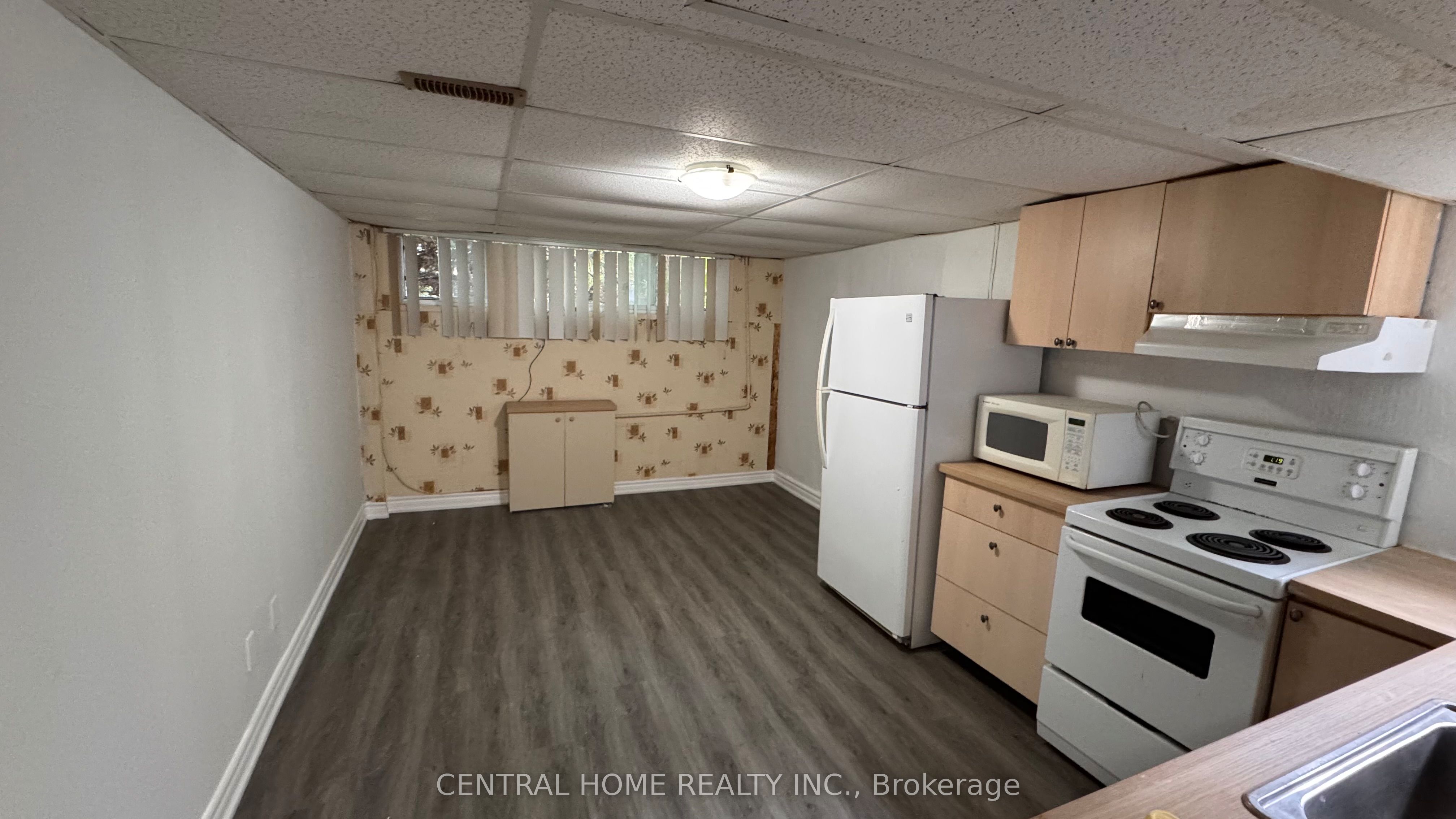 100 Burbank Drive Basement Property Photo 6