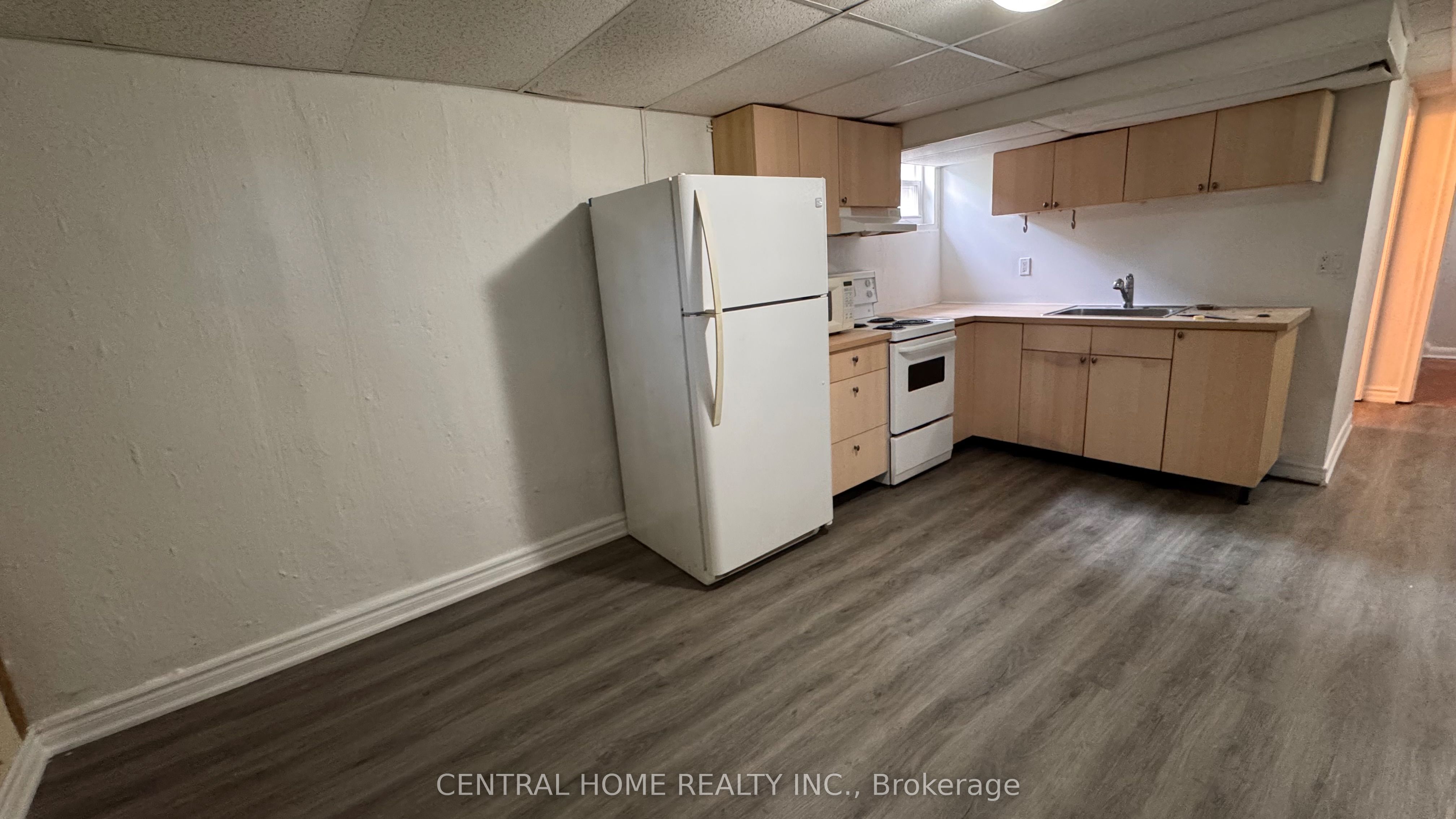 100 Burbank Drive Basement Property Photo 7