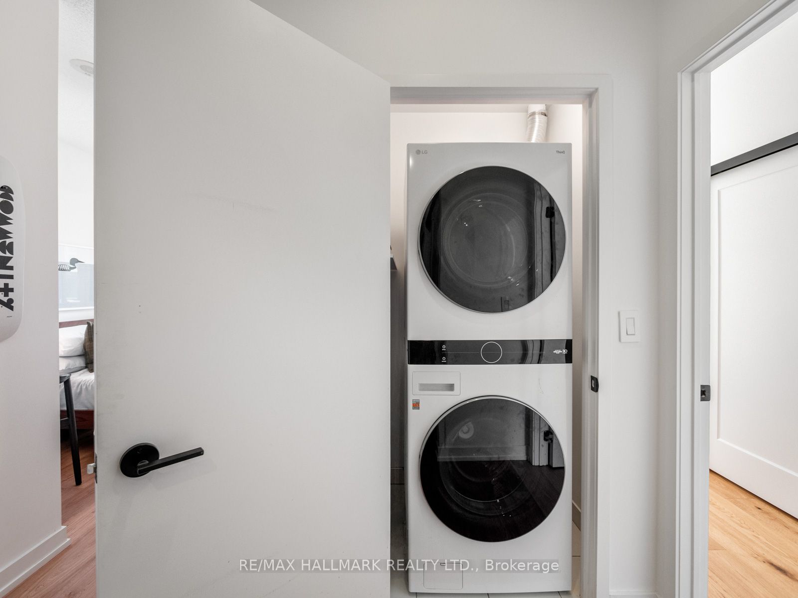 130 St David Street Property Photo 34