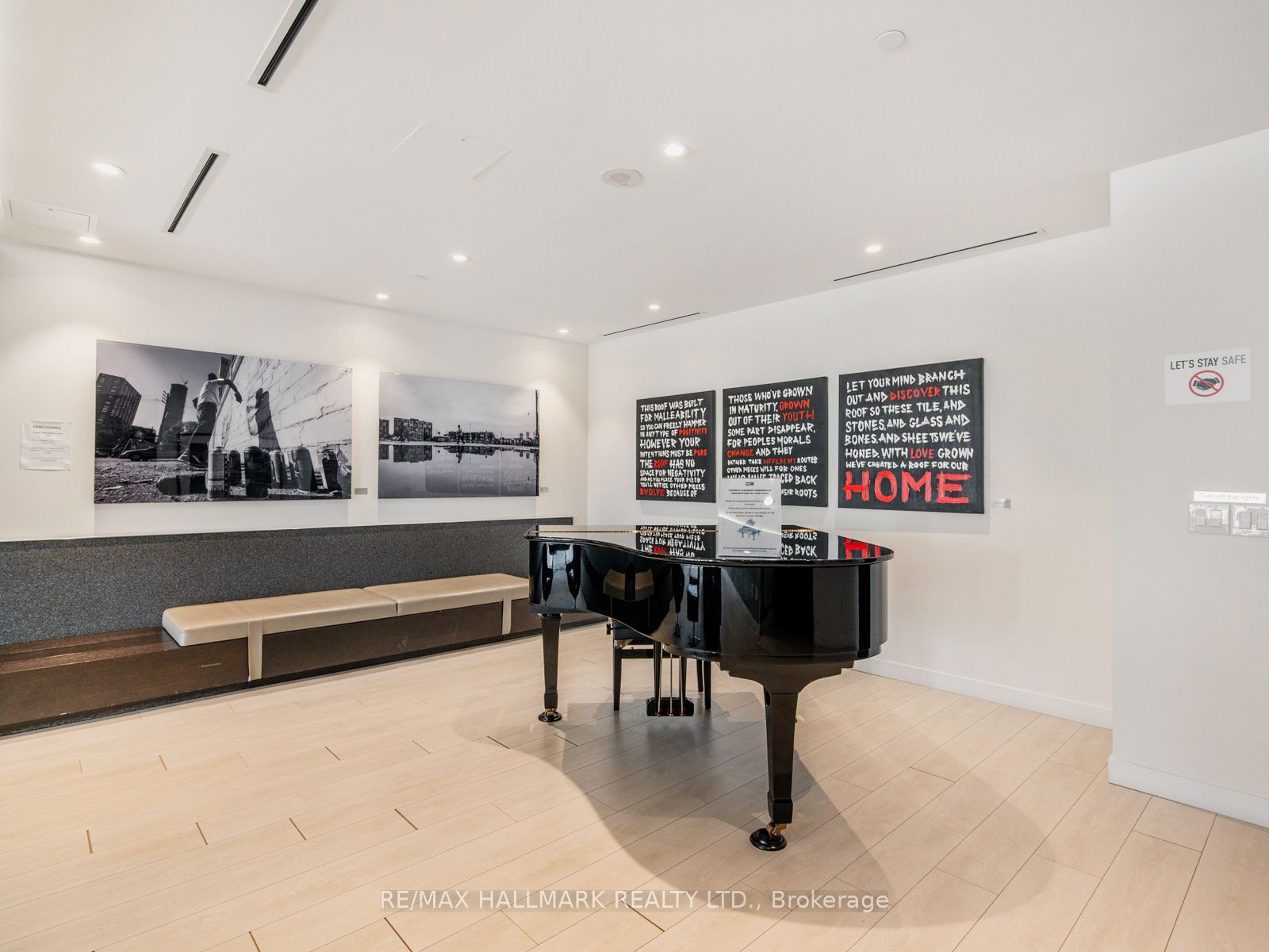 130 St David Street Property Photo 46