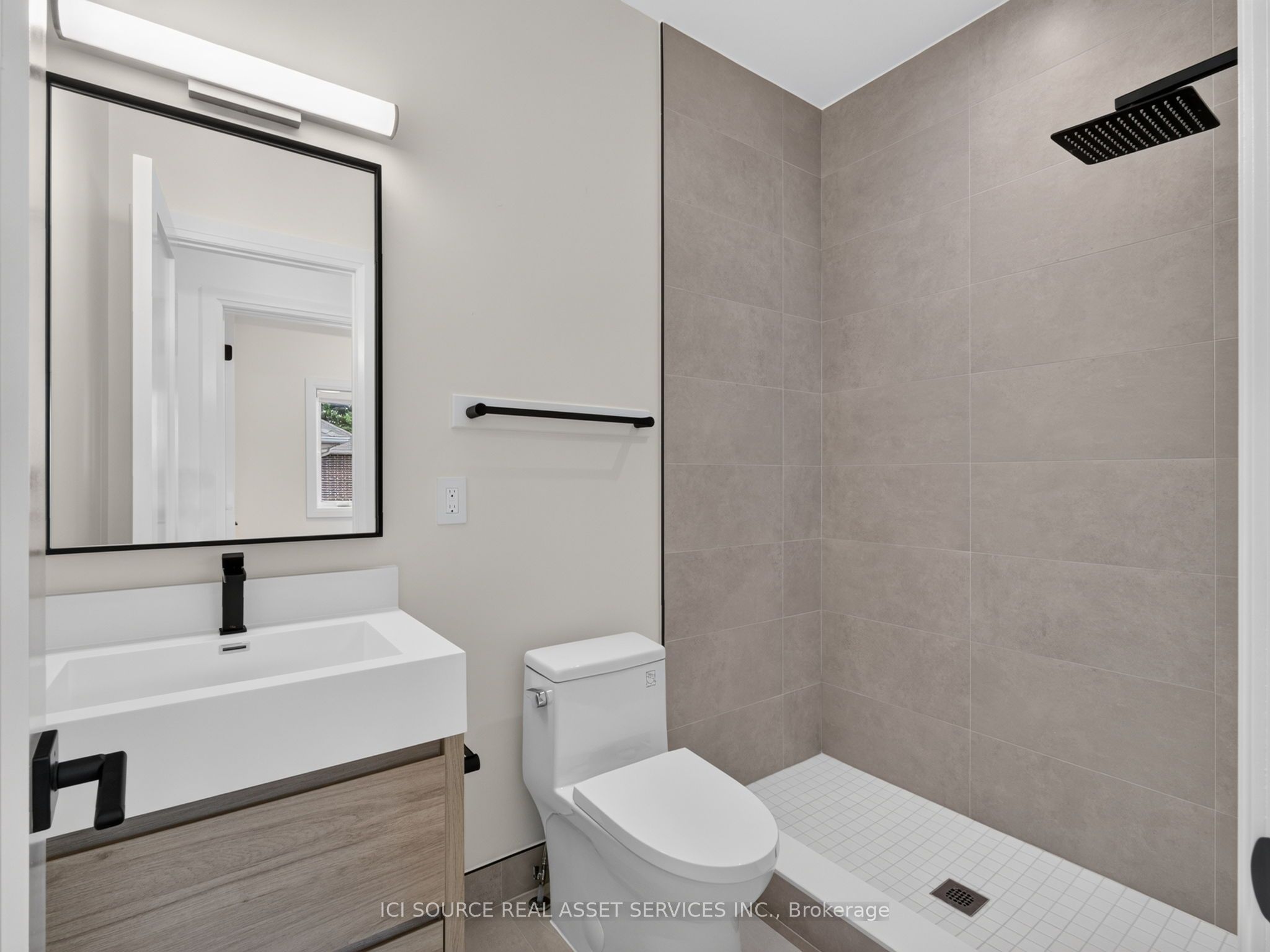28 Norcross Road Unit 4 Property Photo 23