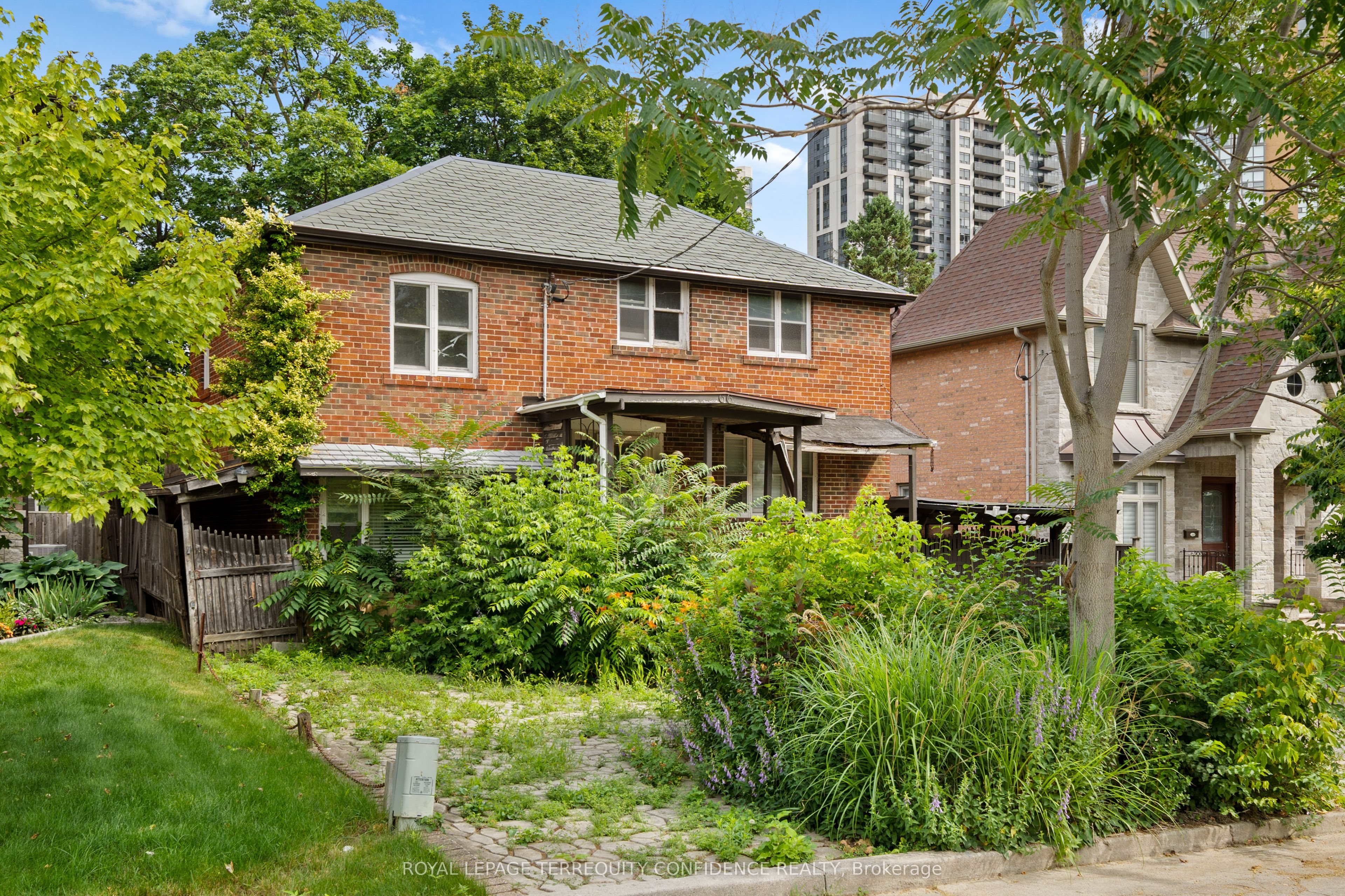 66 Burndale Avenue Property Photo 8