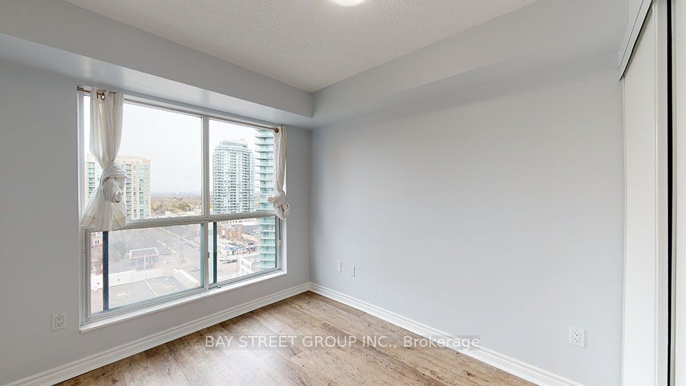 7 Lorraine Drive 1701 Property Photo 10