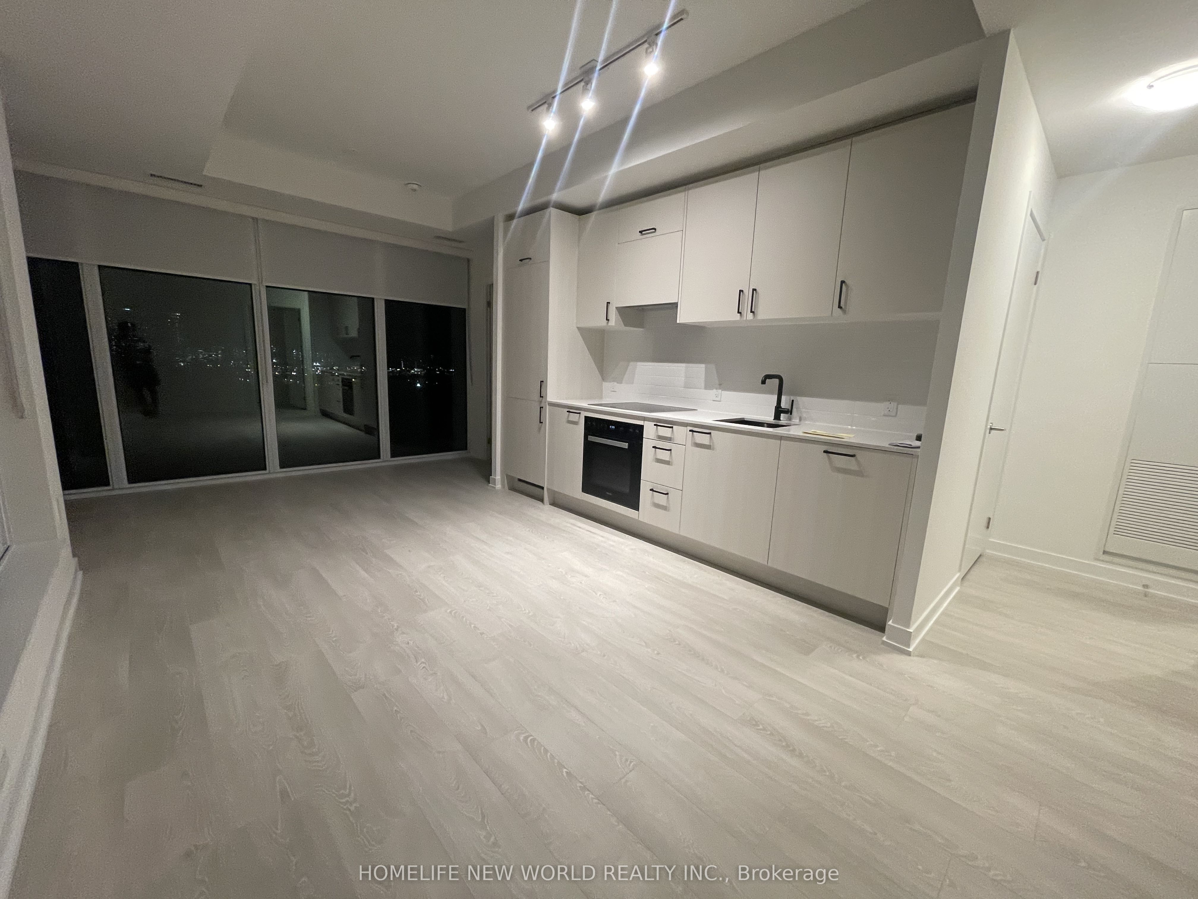 5 Quarrington Lane 1609 Property Photo 3