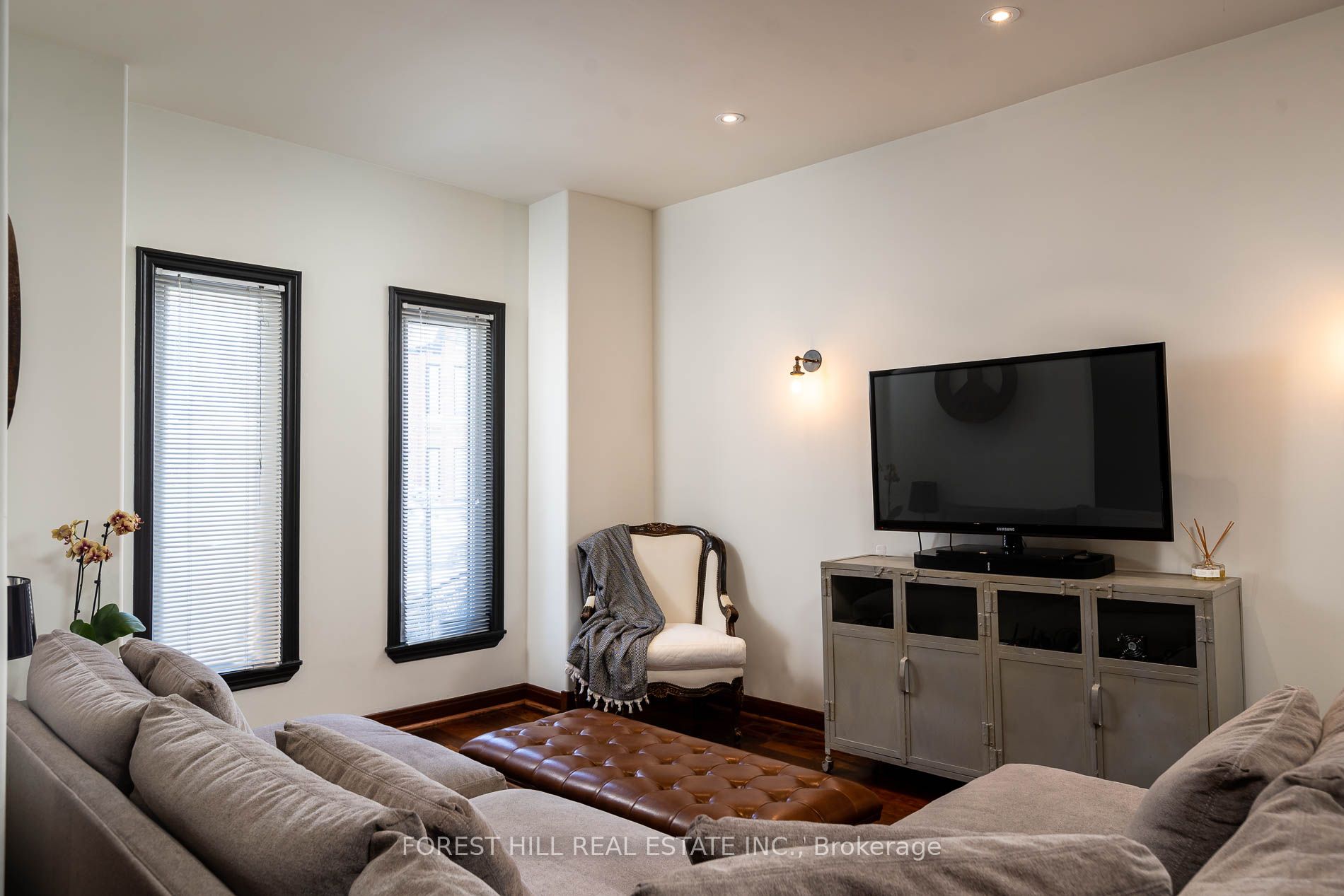 80 Northcote Avenue Property Photo 4