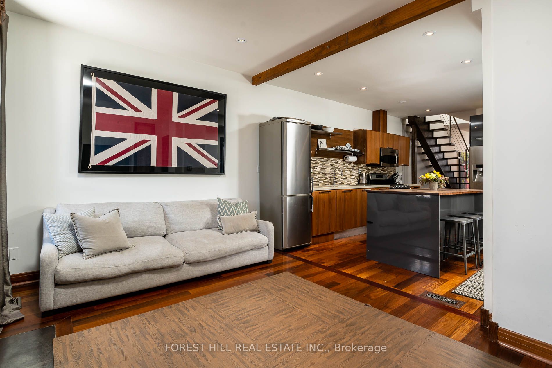 80 Northcote Avenue Property Photo 13