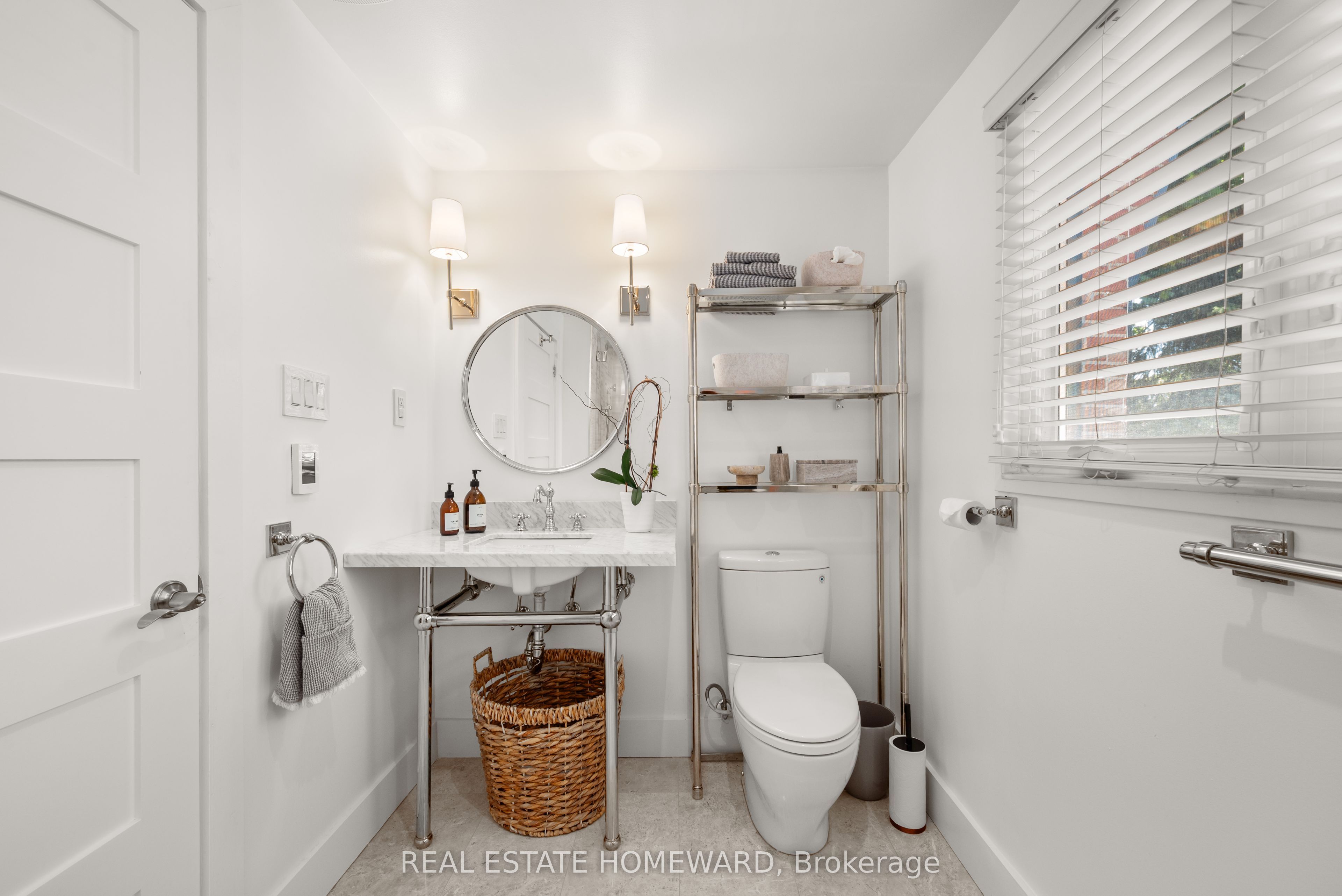 157 Ranleigh Avenue Property Photo 27
