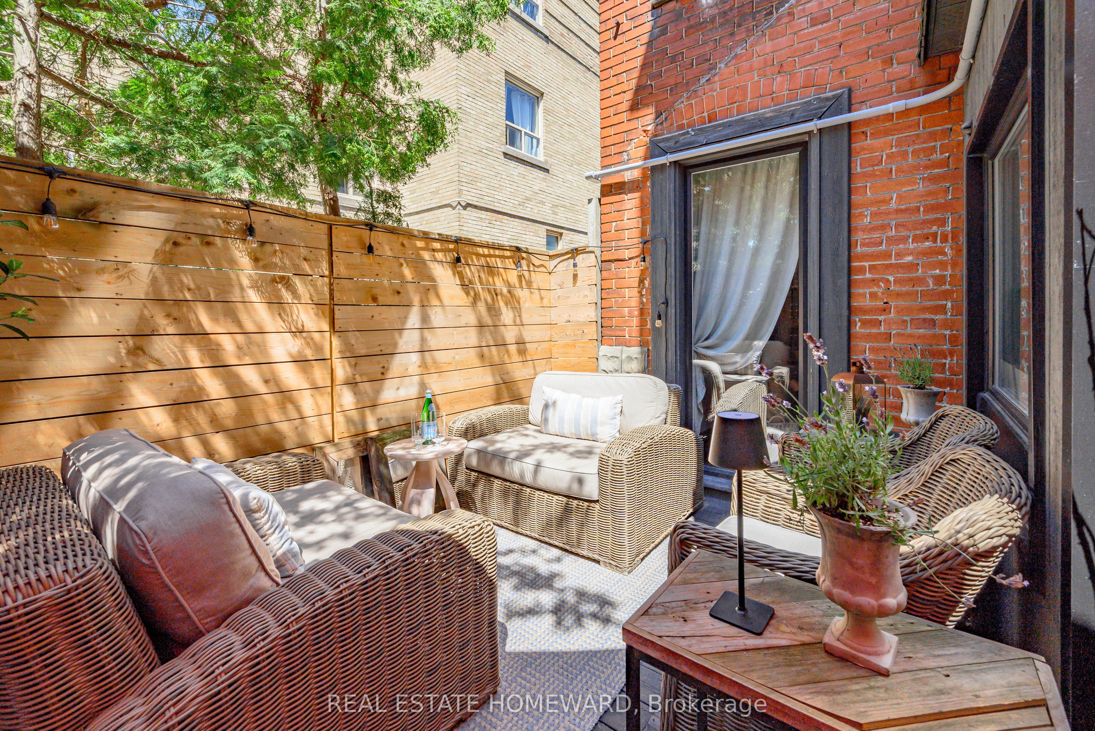 157 Ranleigh Avenue Property Photo 45