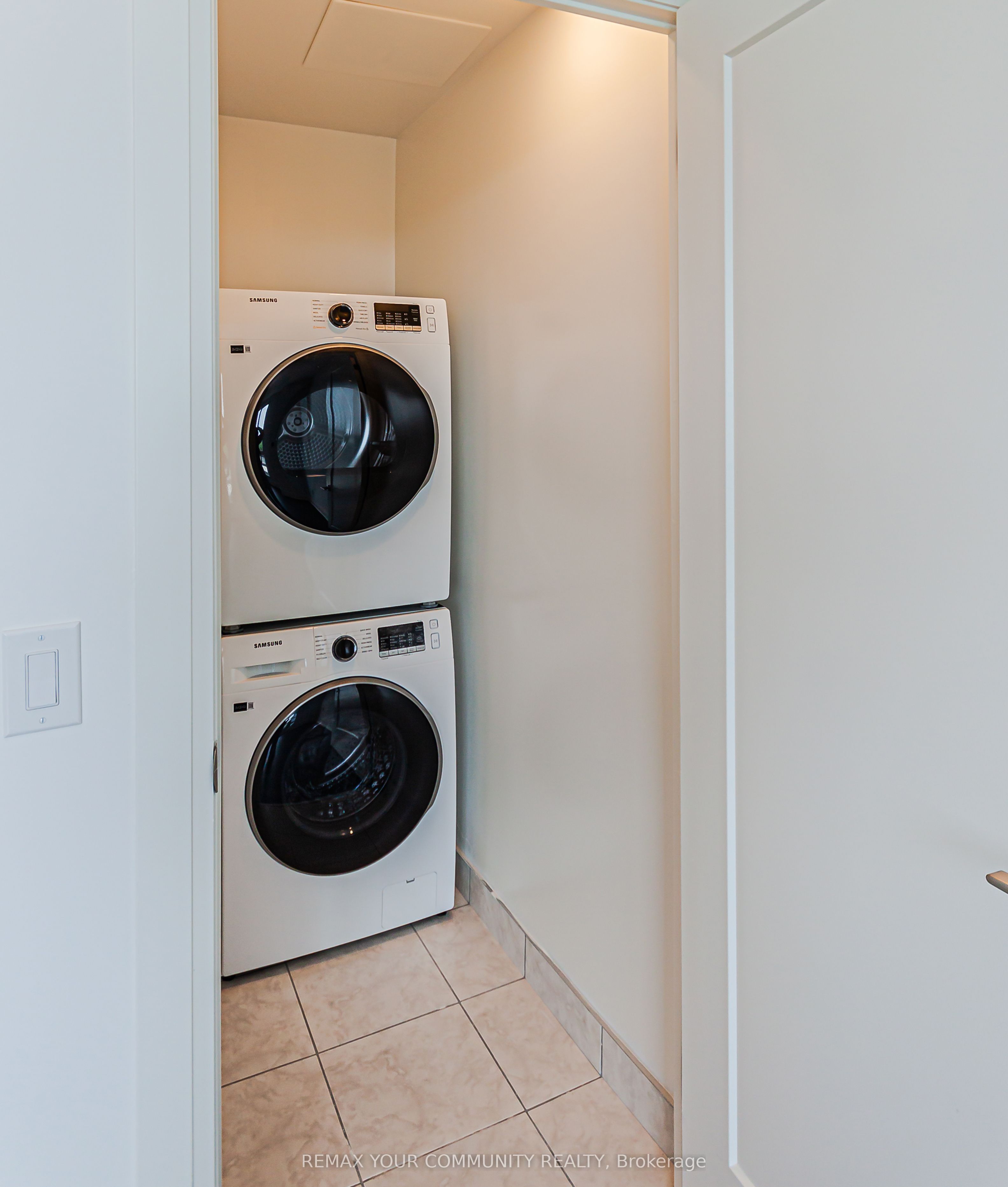 700 Sheppard Avenue W 905 Property Photo 18