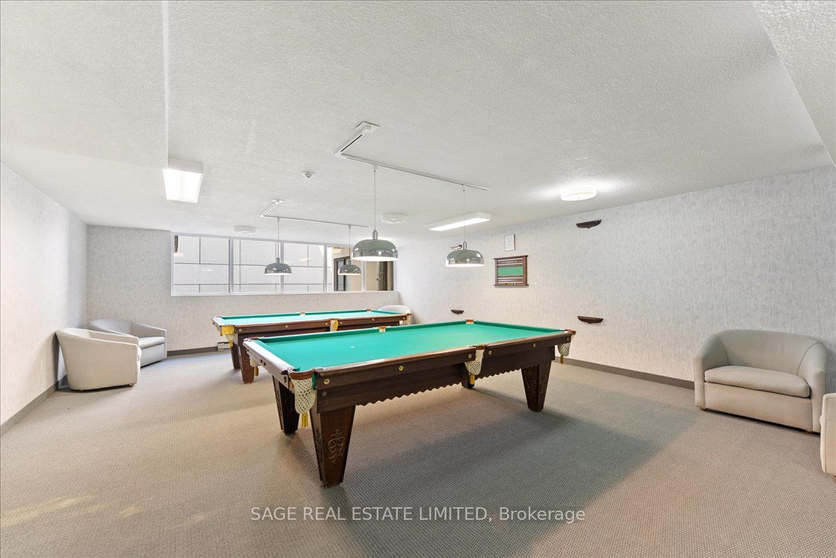 360 Bloor Street E 209 Property Photo 35