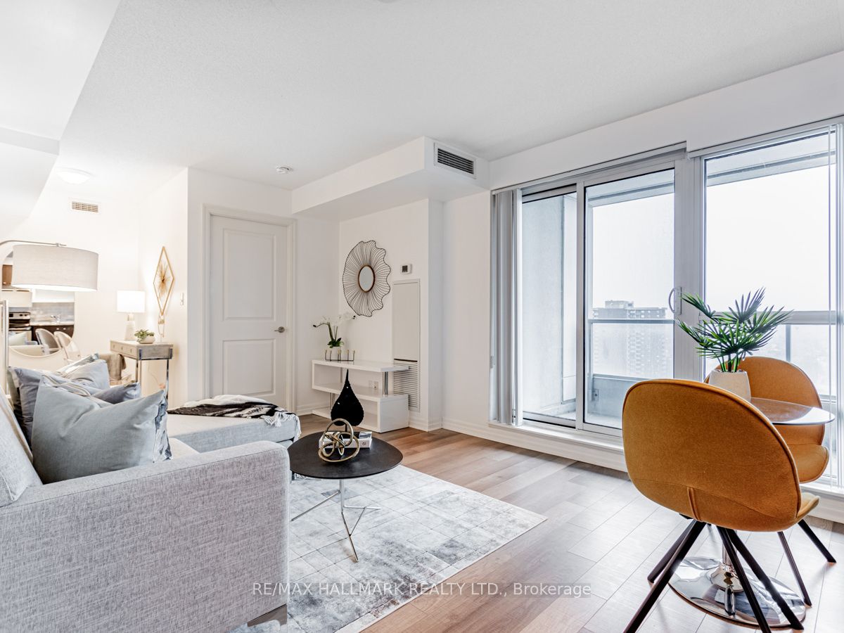 2015 Sheppard Avenue E 1905 Property Photo 3