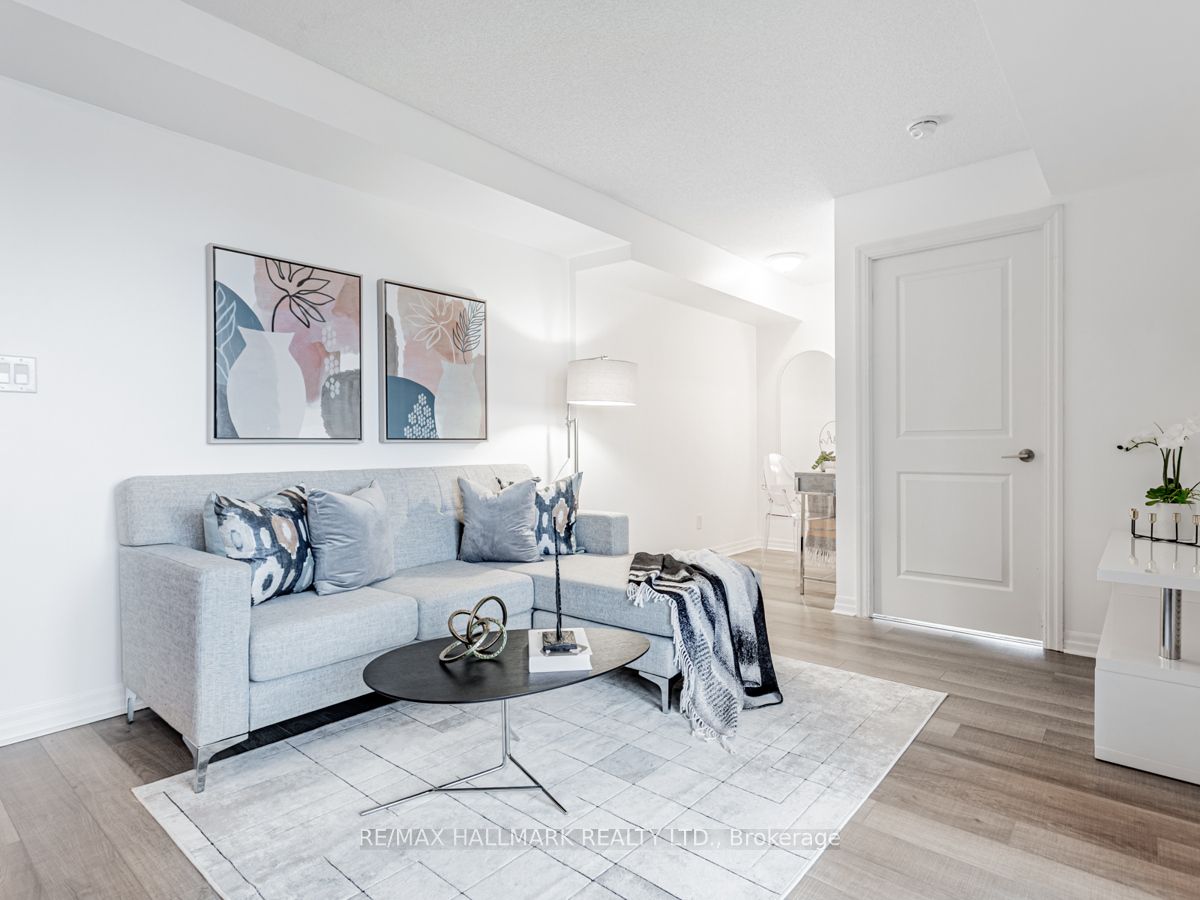 2015 Sheppard Avenue E 1905 Property Photo 5