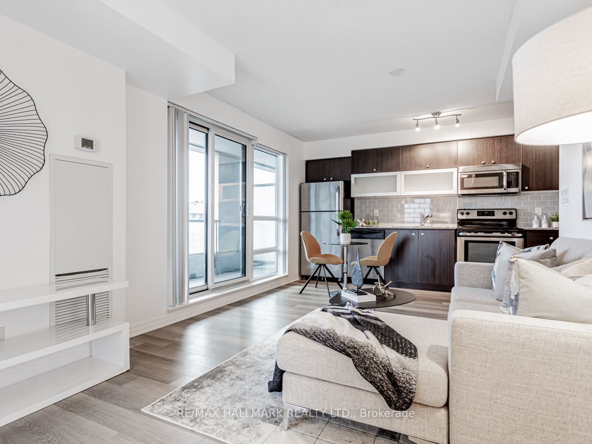 2015 Sheppard Avenue E 1905 Property Photo 7