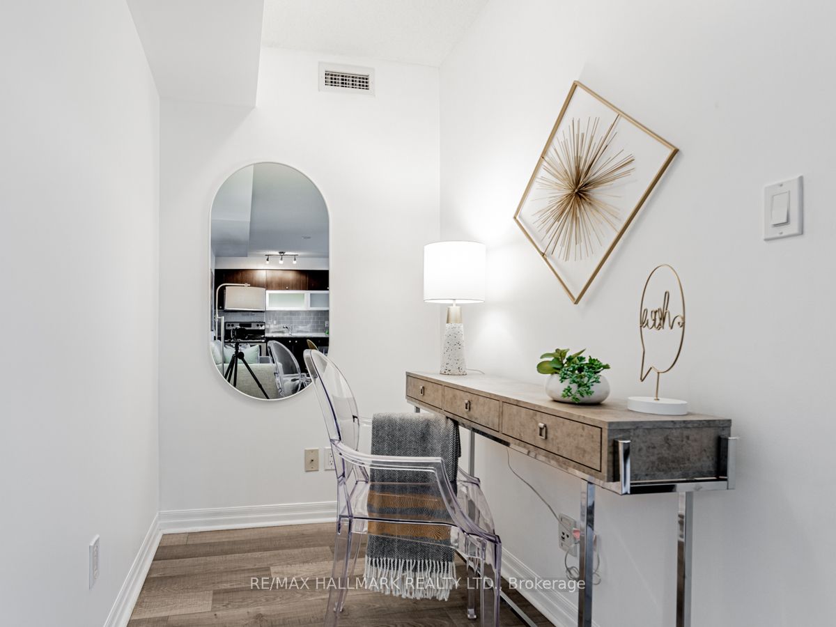 2015 Sheppard Avenue E 1905 Property Photo 10