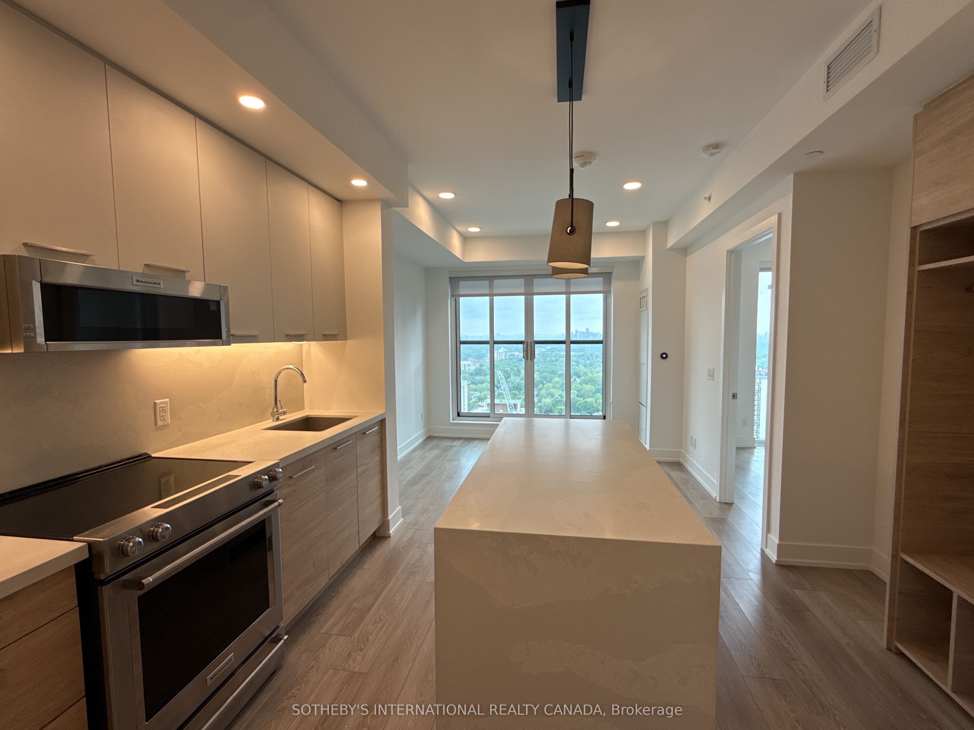 200 Redpath Avenue 2208 Property Photo 1