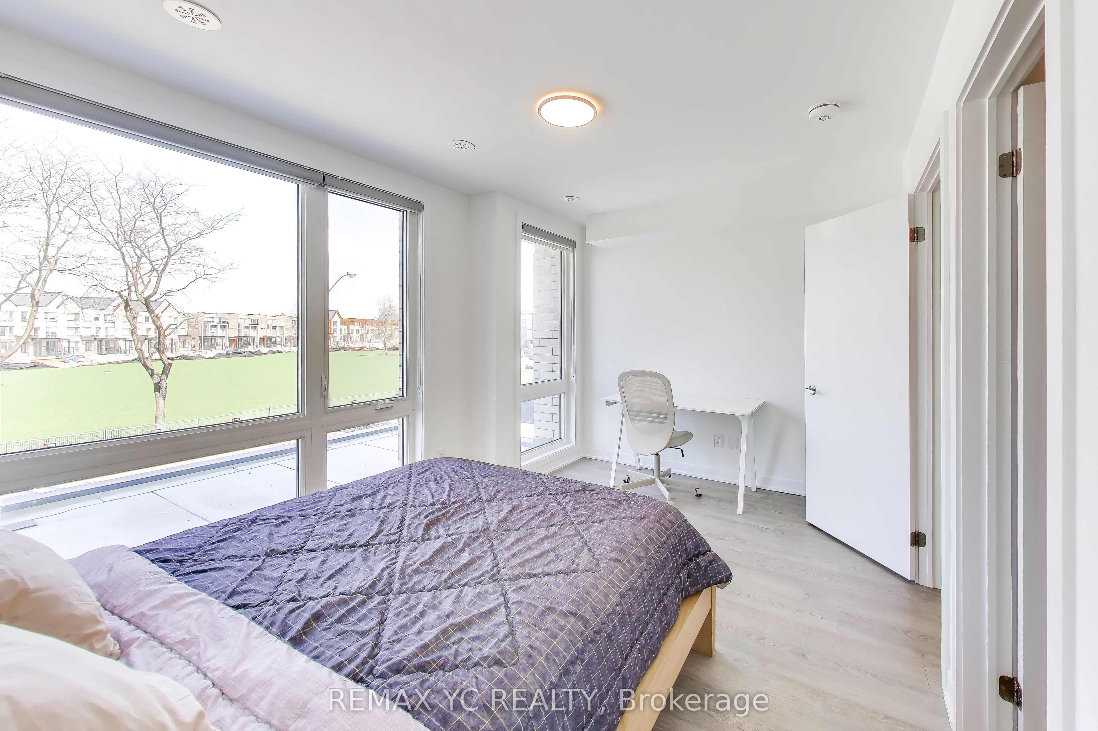 18 Deep Roots Terrace Property Photo 12