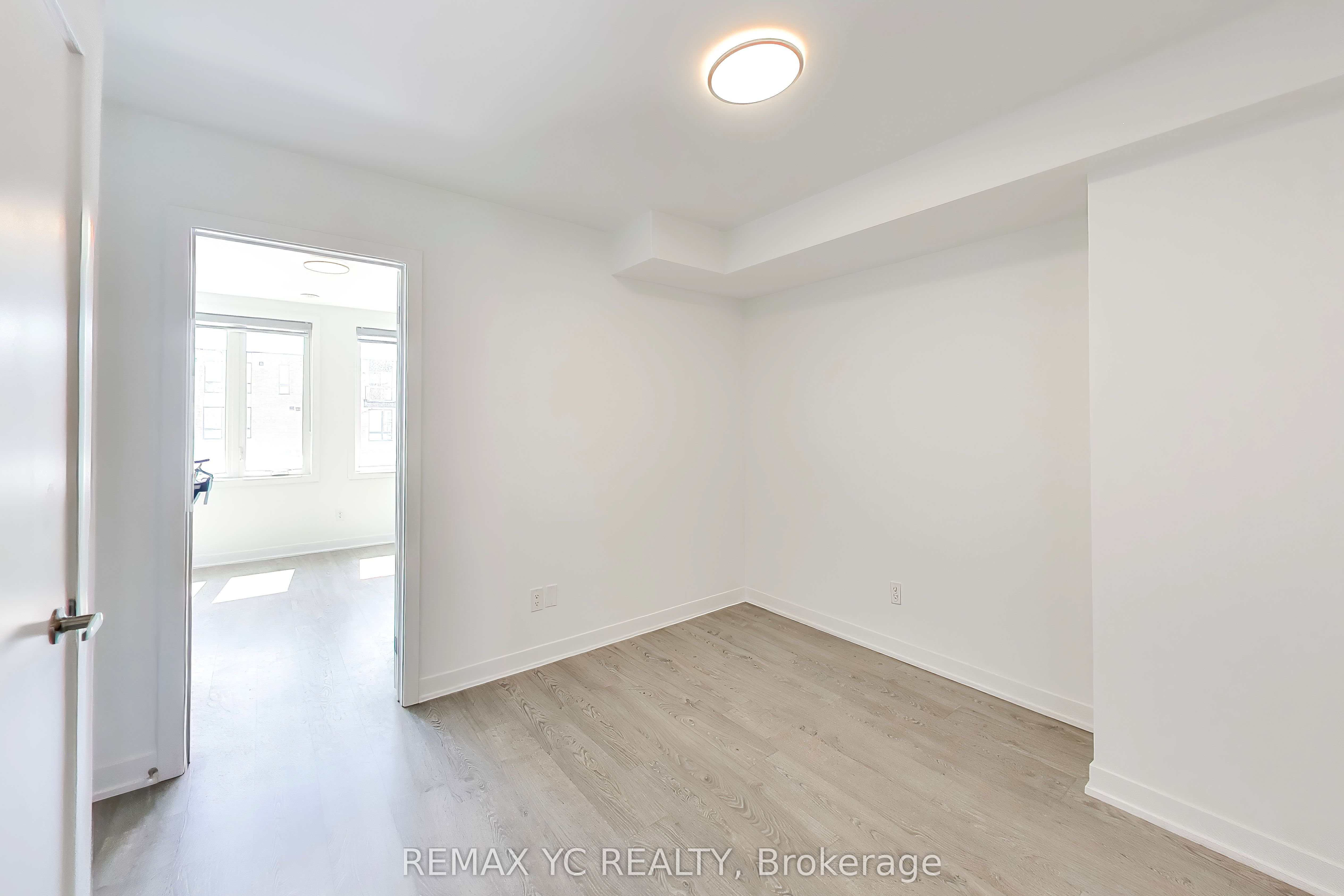 18 Deep Roots Terrace Property Photo 15