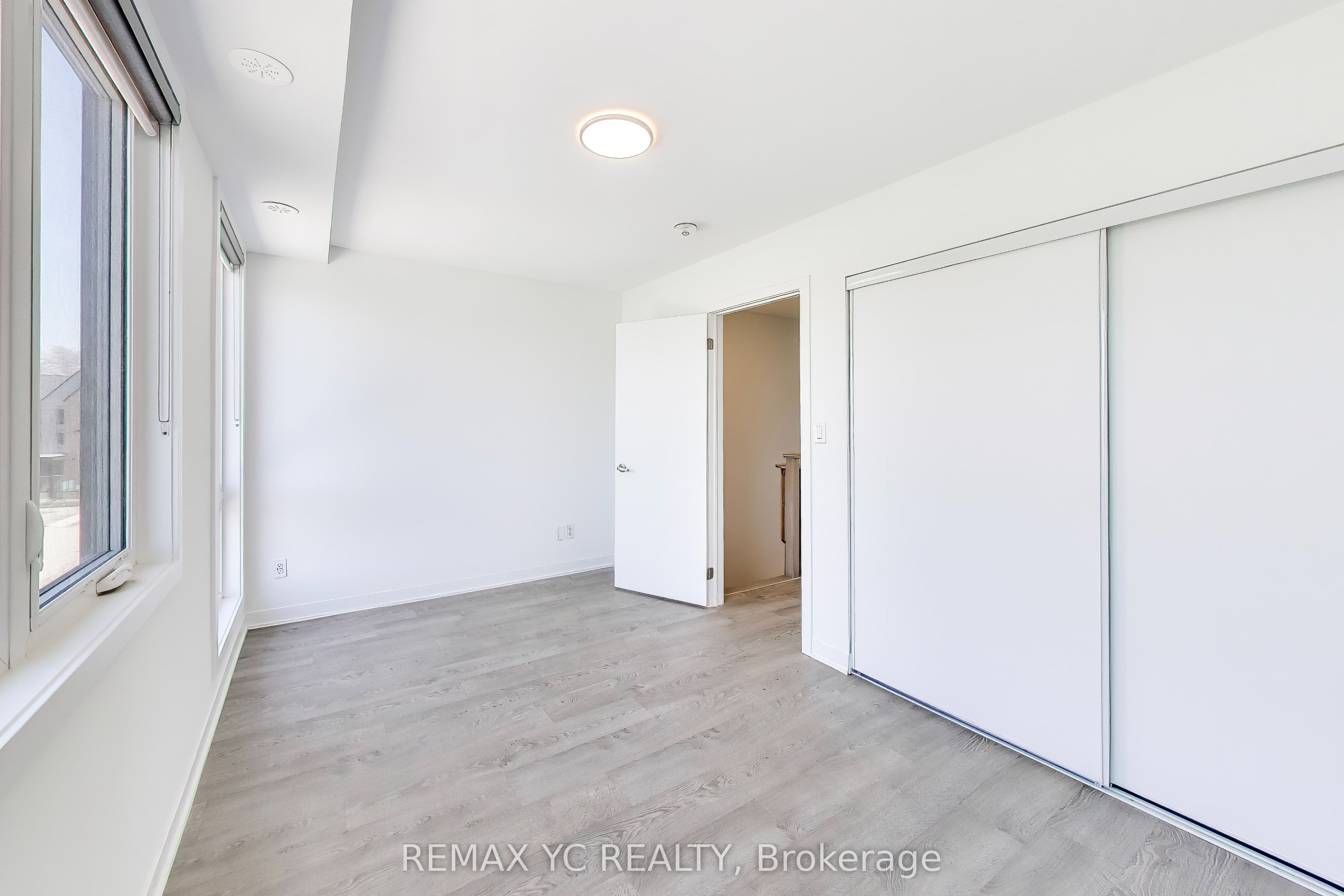 18 Deep Roots Terrace Property Photo 26