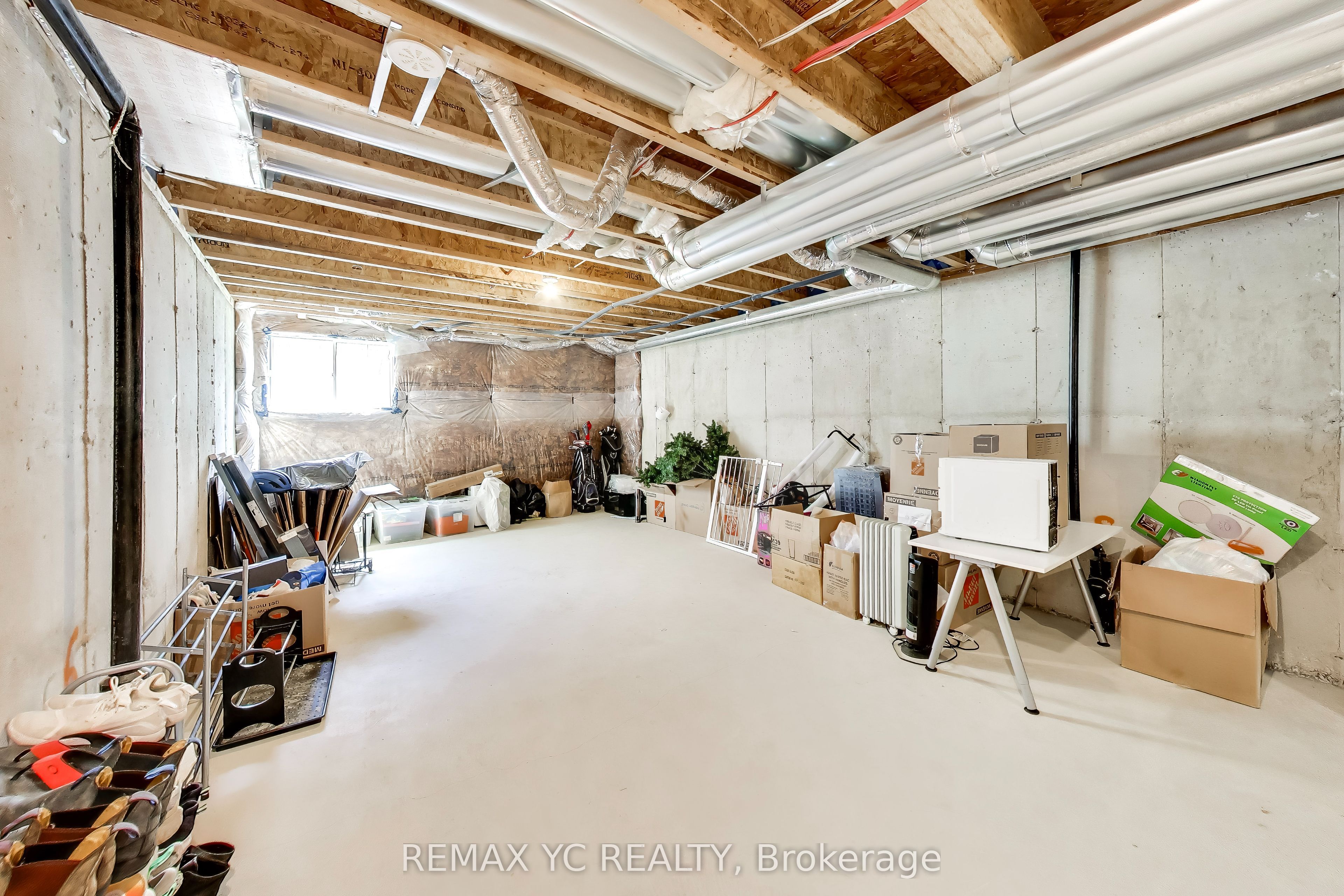 18 Deep Roots Terrace Property Photo 27