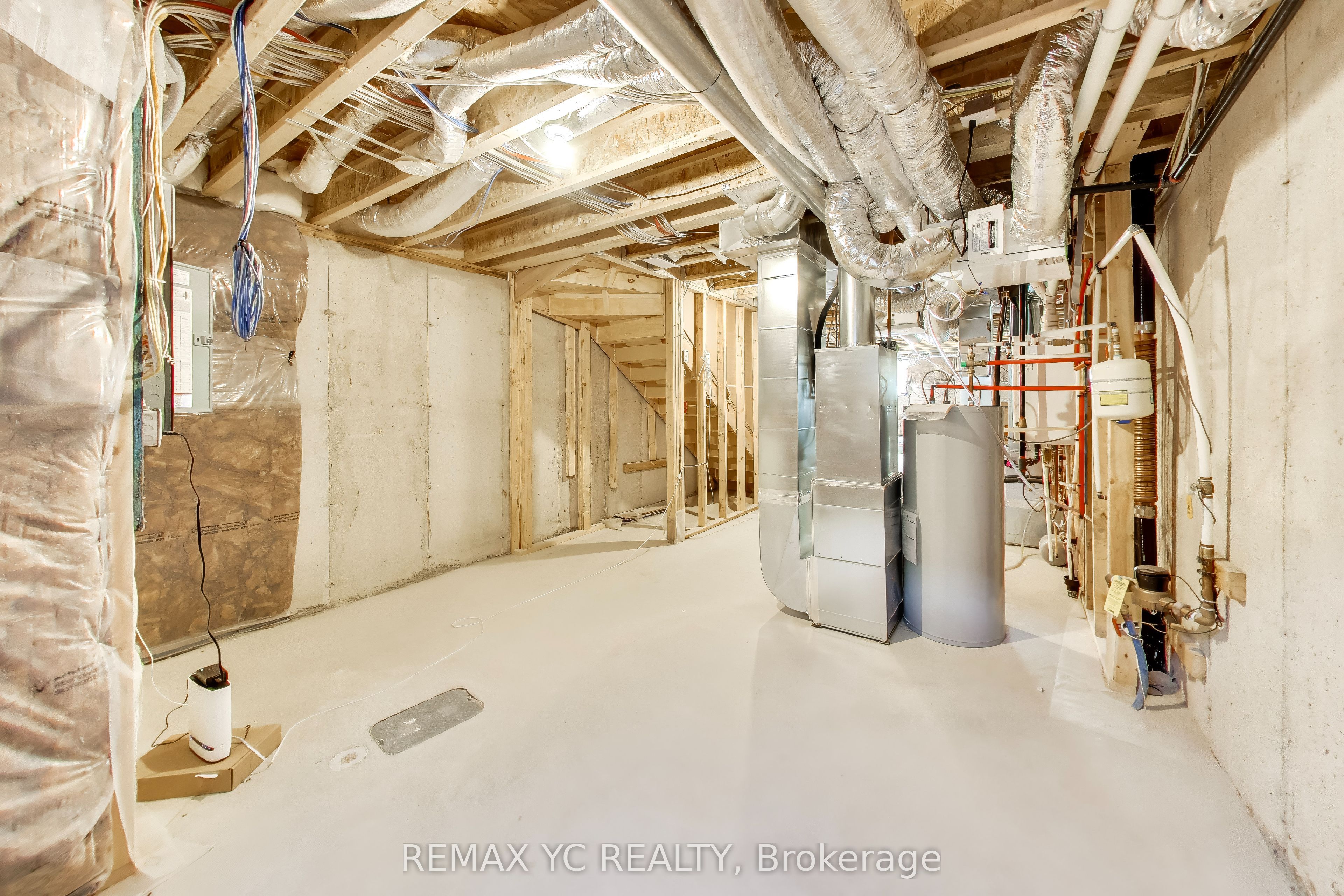 18 Deep Roots Terrace Property Photo 29