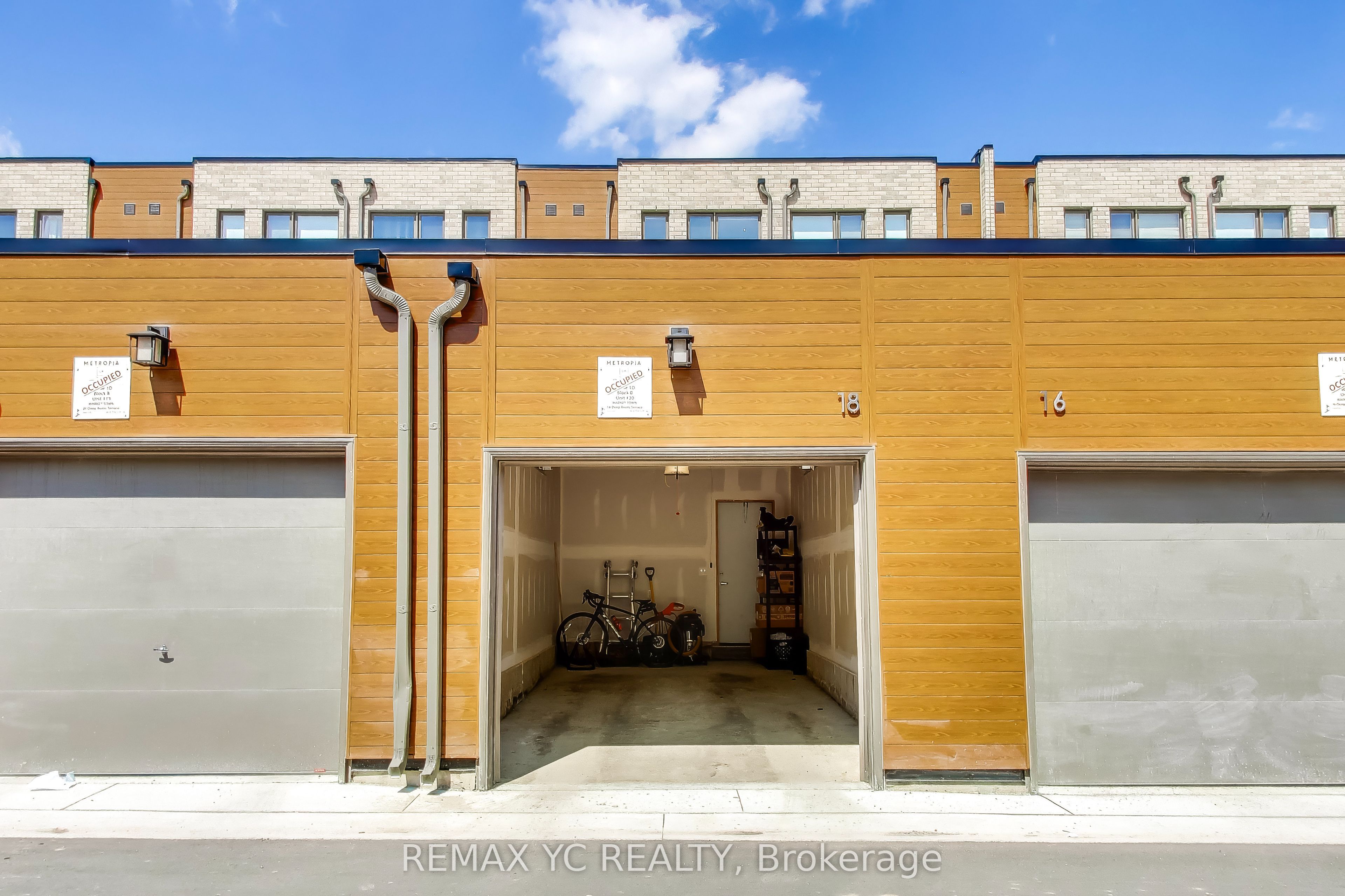 18 Deep Roots Terrace Property Photo 32