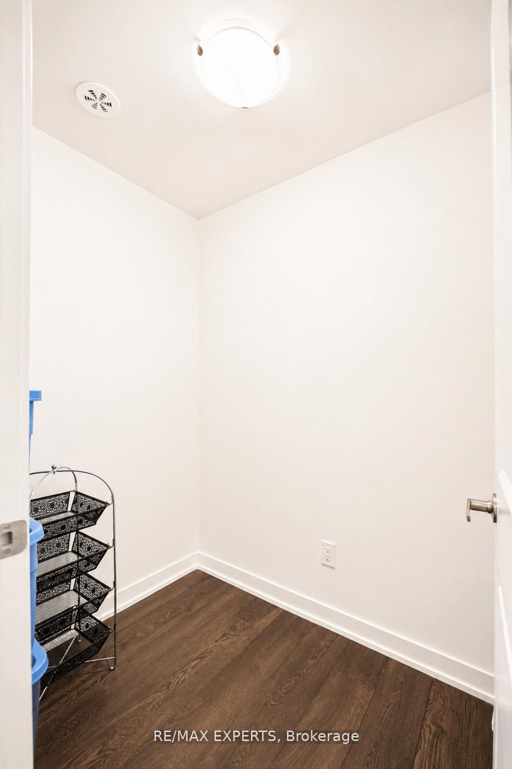 8 Marquette Avenue 7 Property Photo 12