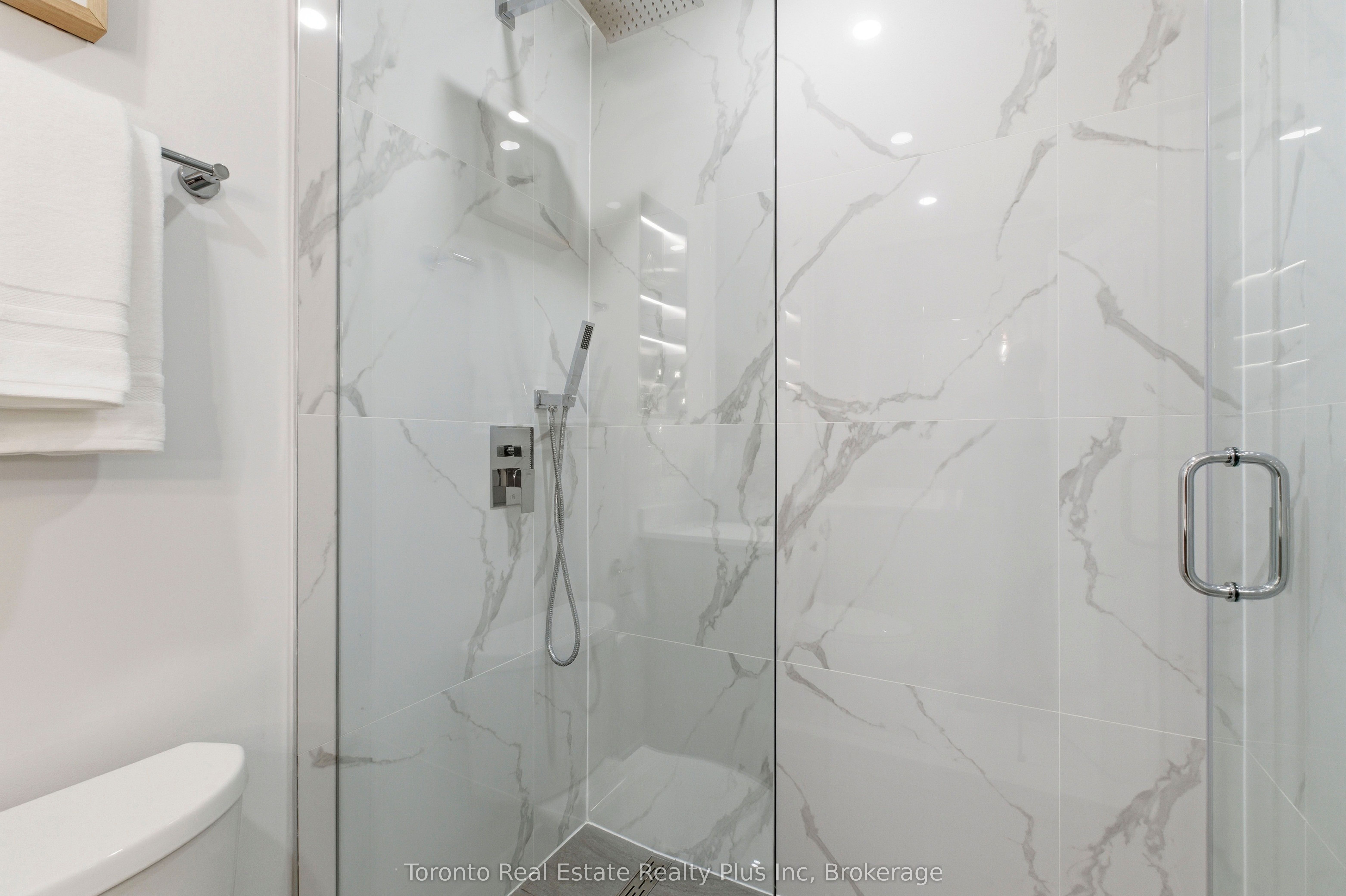 3 Blithfield Avenue Property Photo 5